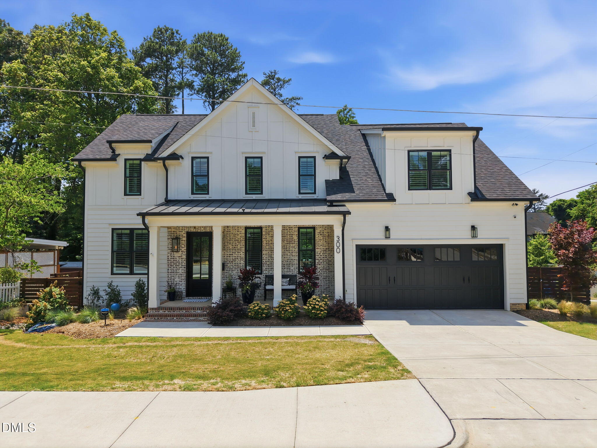 300 Plainview Avenue