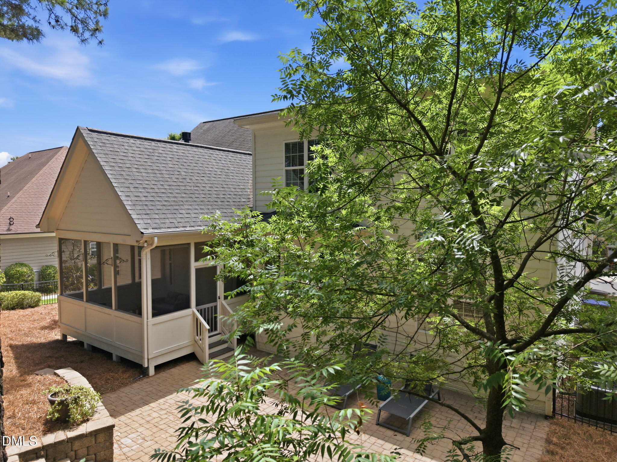 1229 Fanning Drive