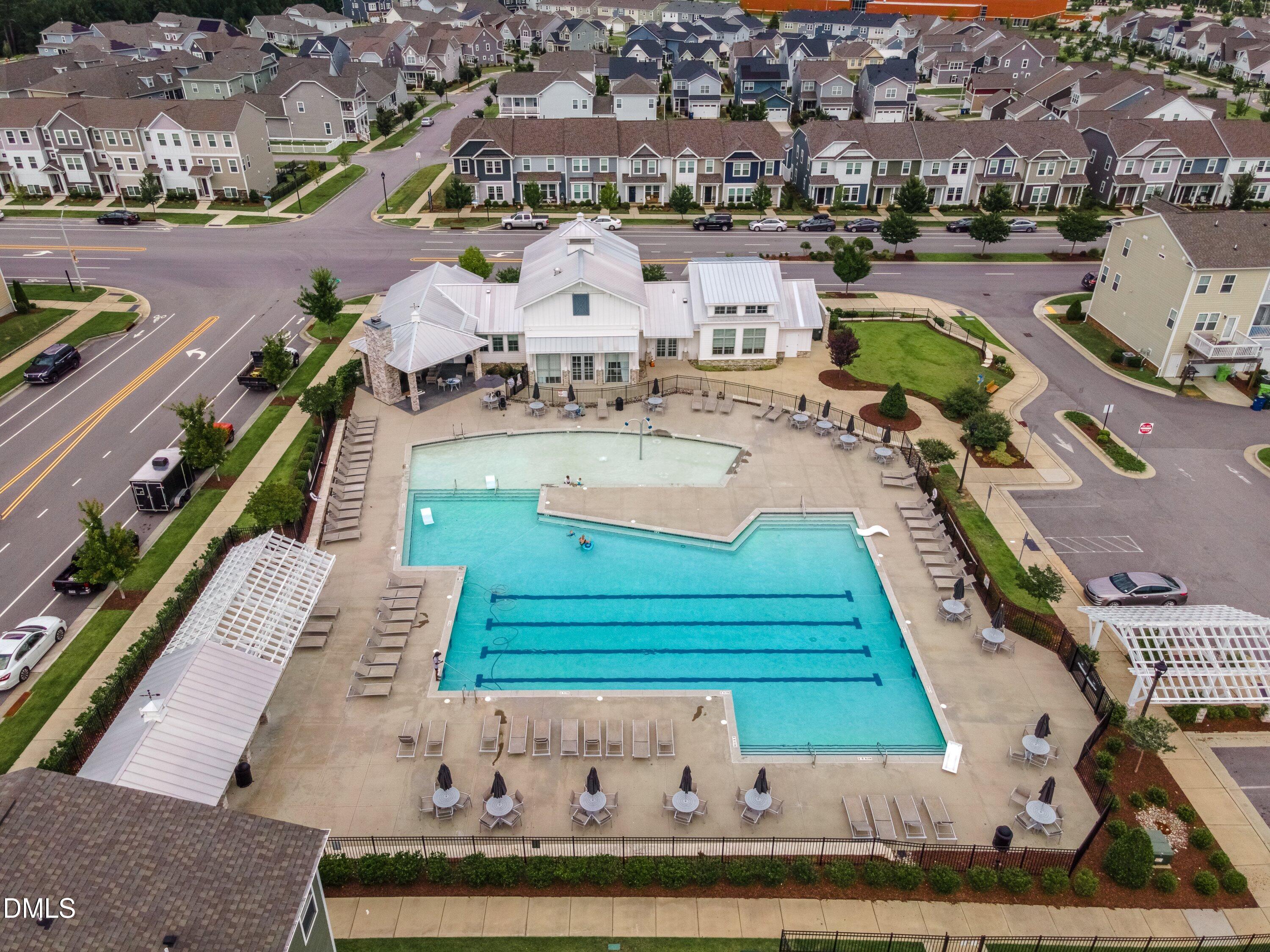 6413 Expertise Avenue