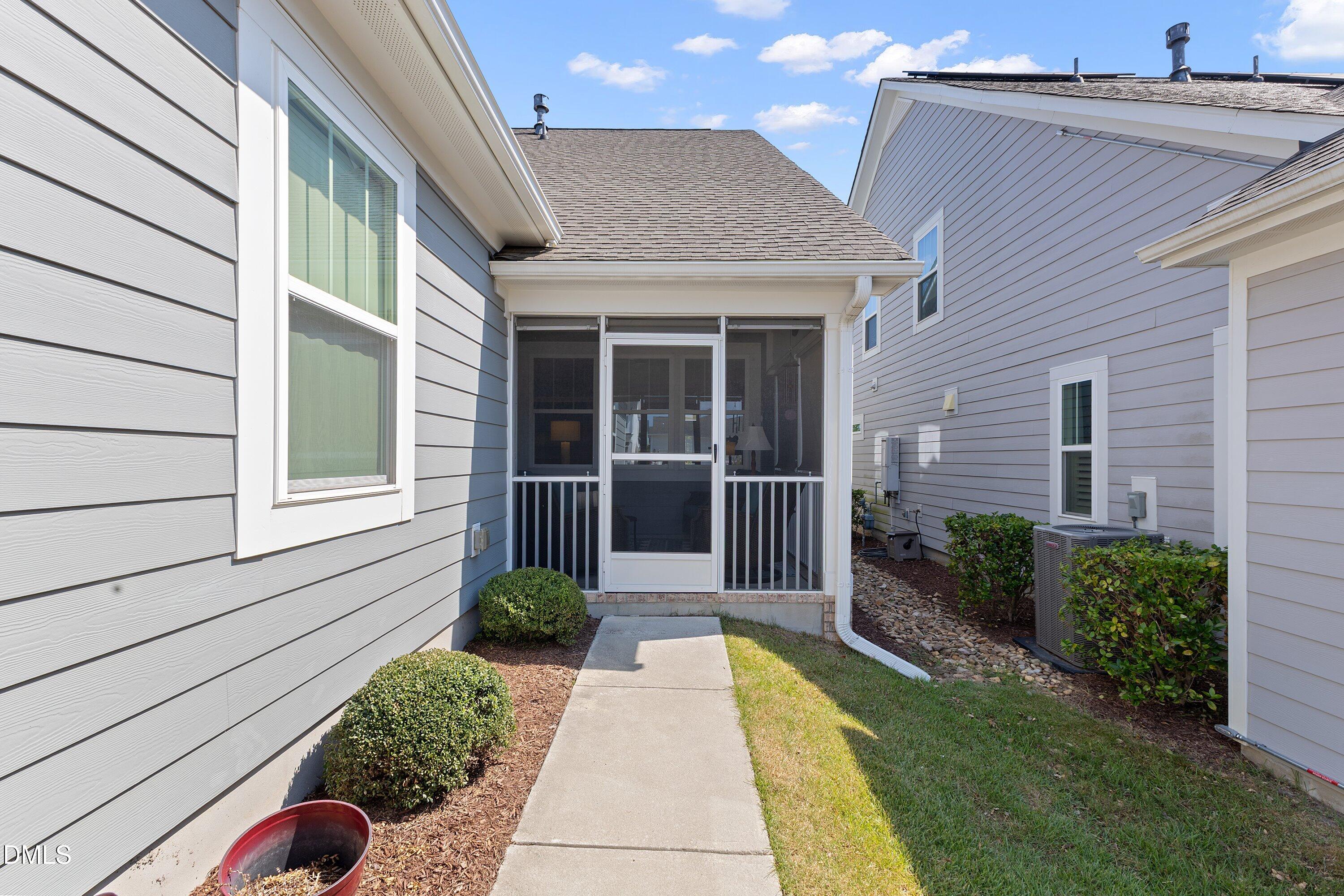 6413 Expertise Avenue