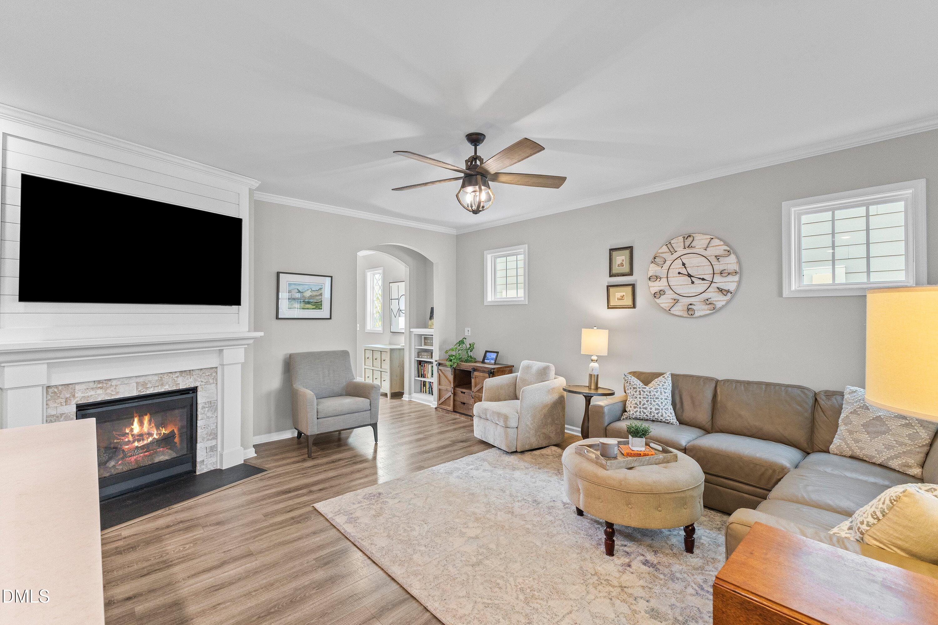 6413 Expertise Avenue