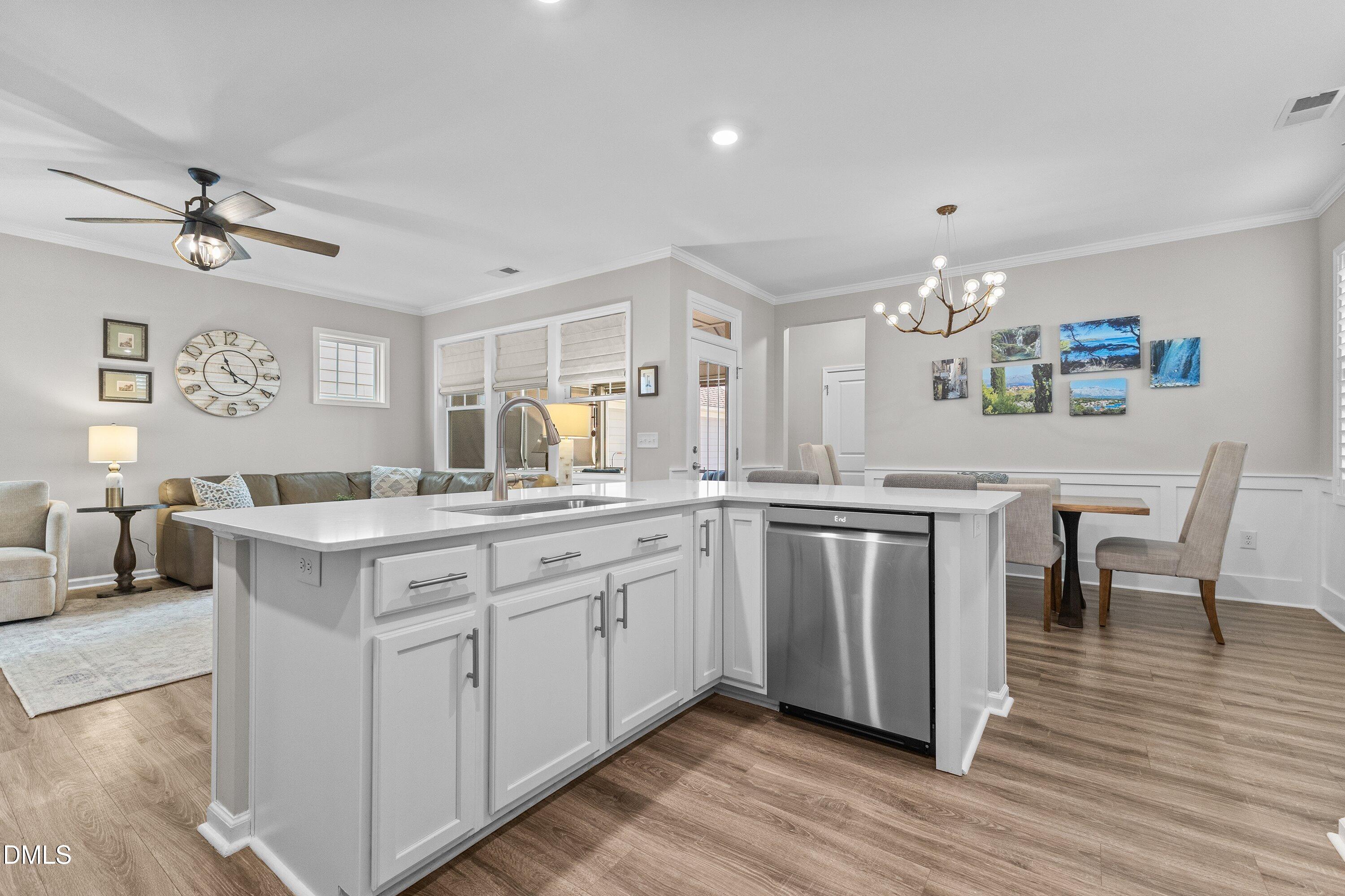 6413 Expertise Avenue