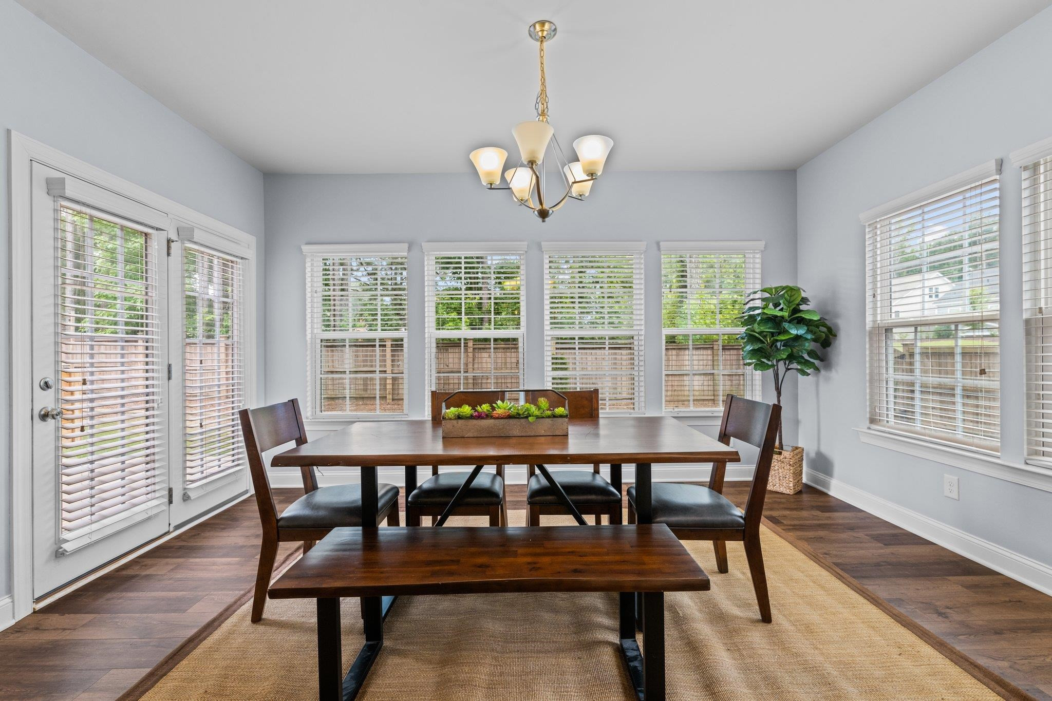 2829 Medoc Mountain Point