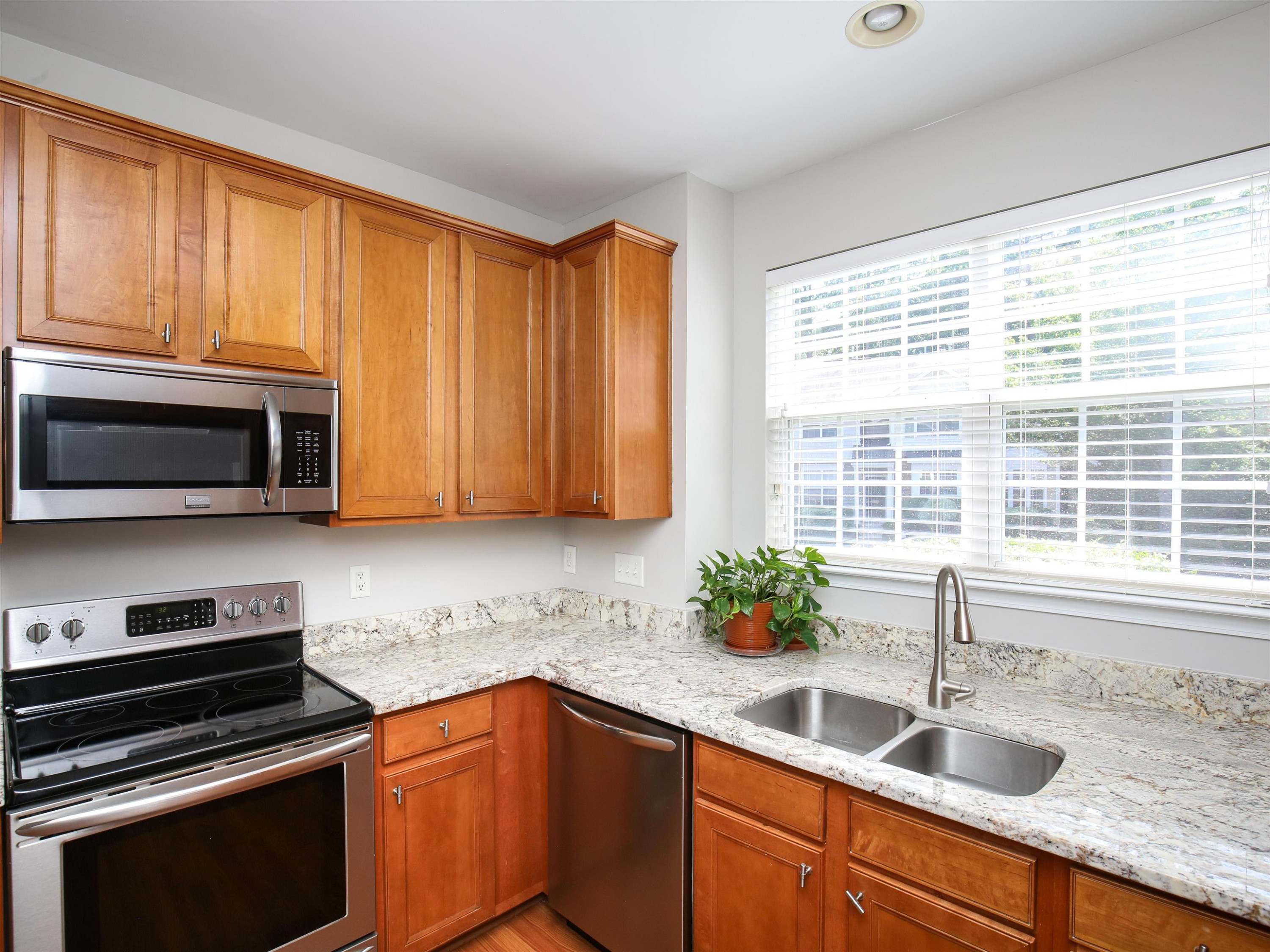 3526 Sugar Tree Place