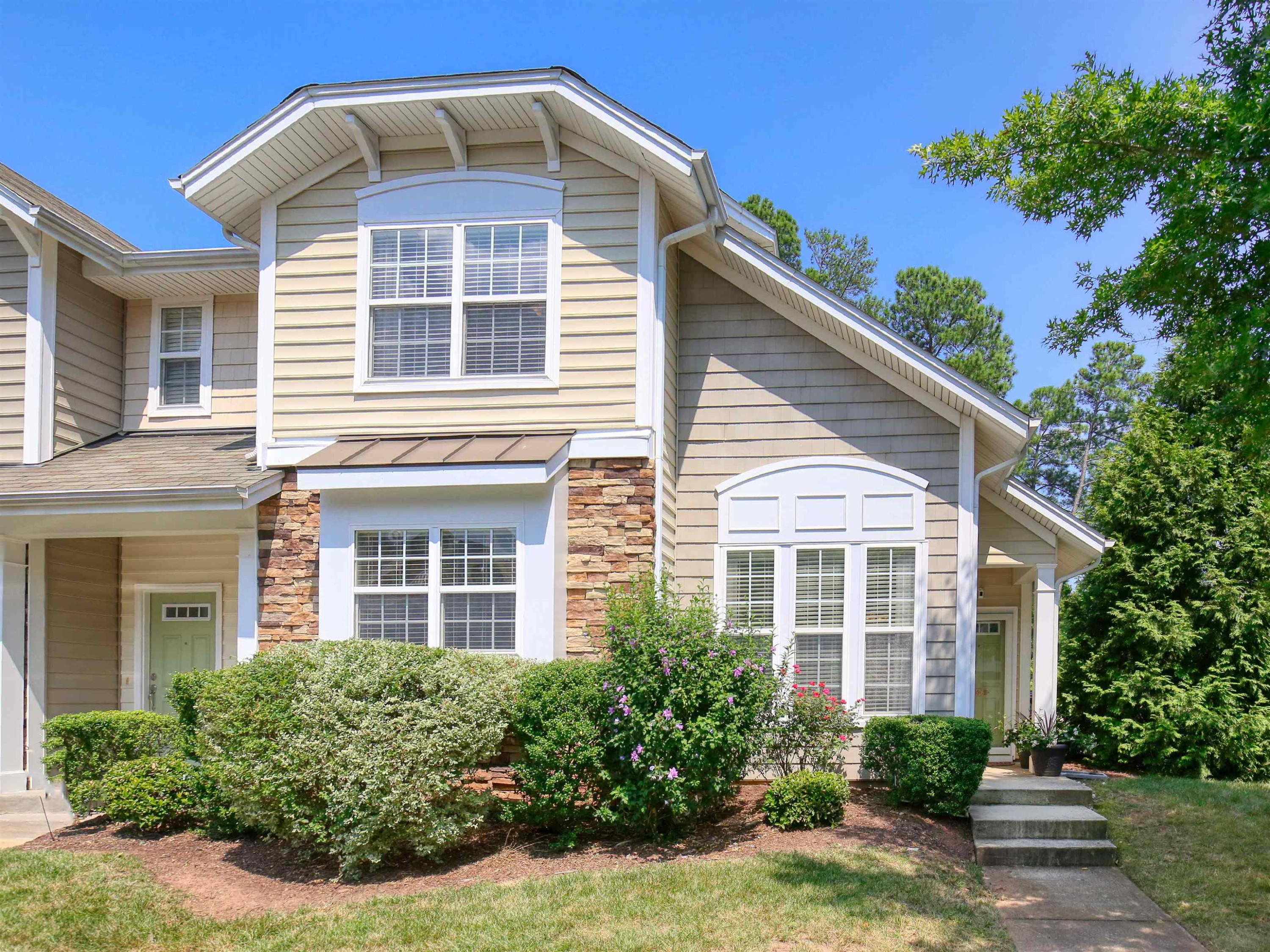 3526 Sugar Tree Place