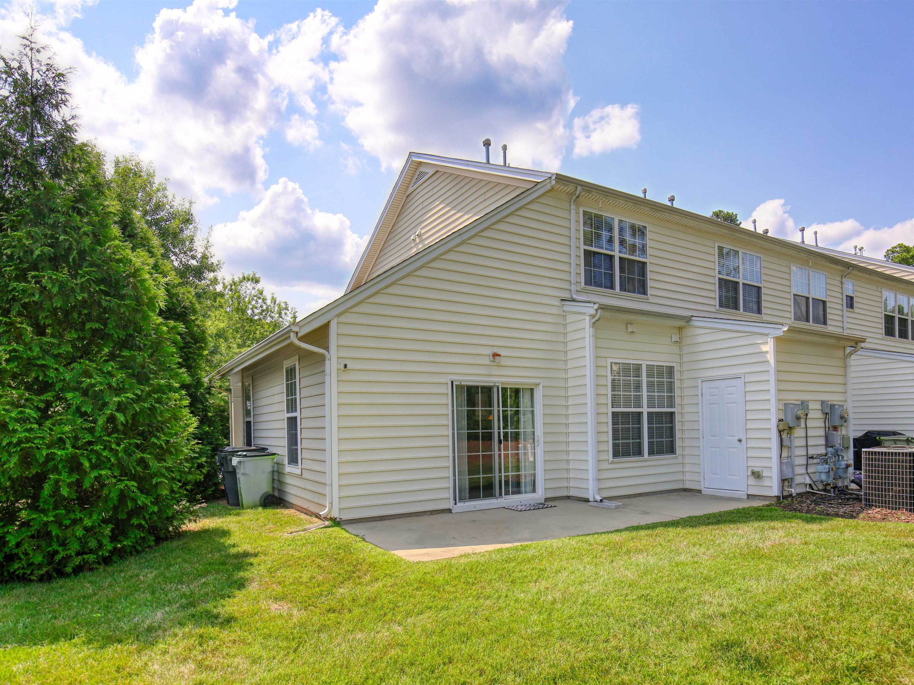 3526 Sugar Tree Place