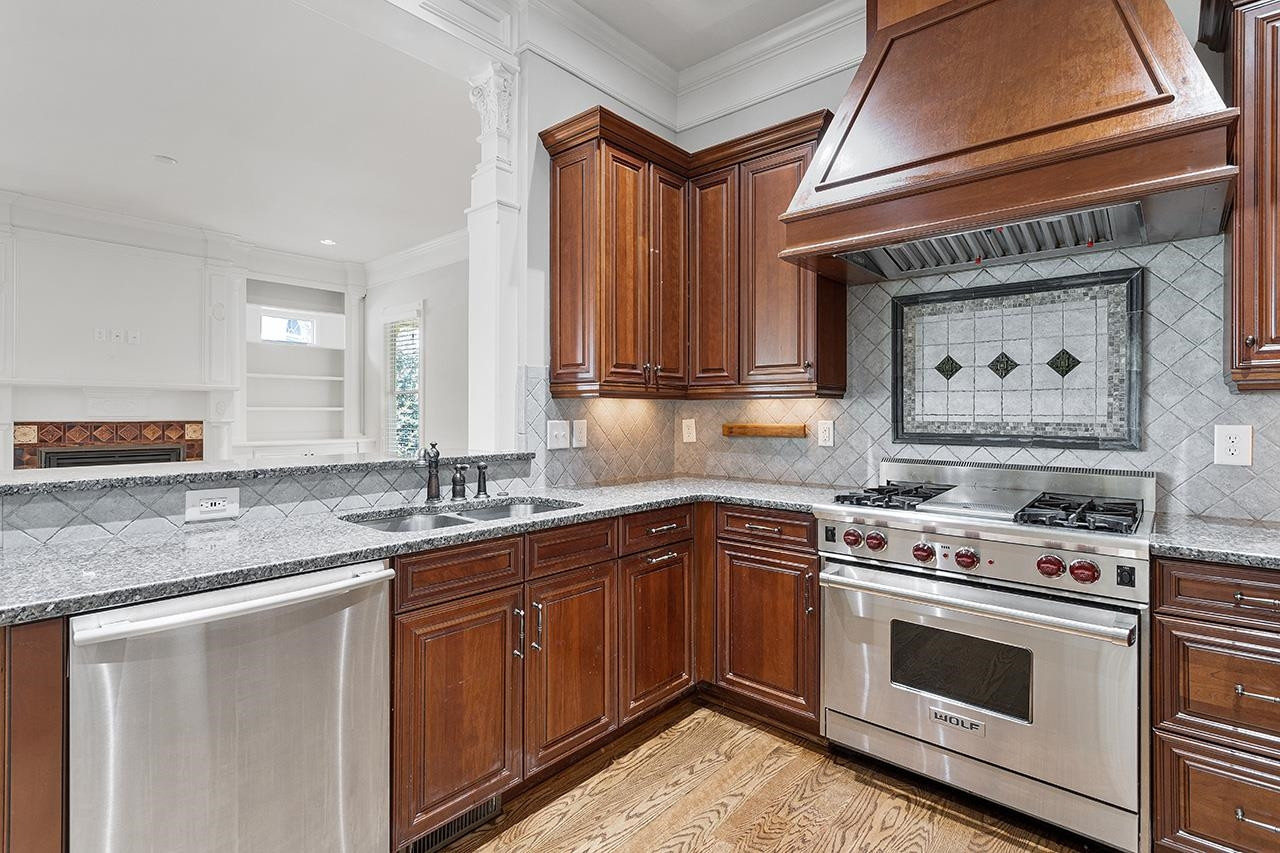 2101 Cameron Pond Drive