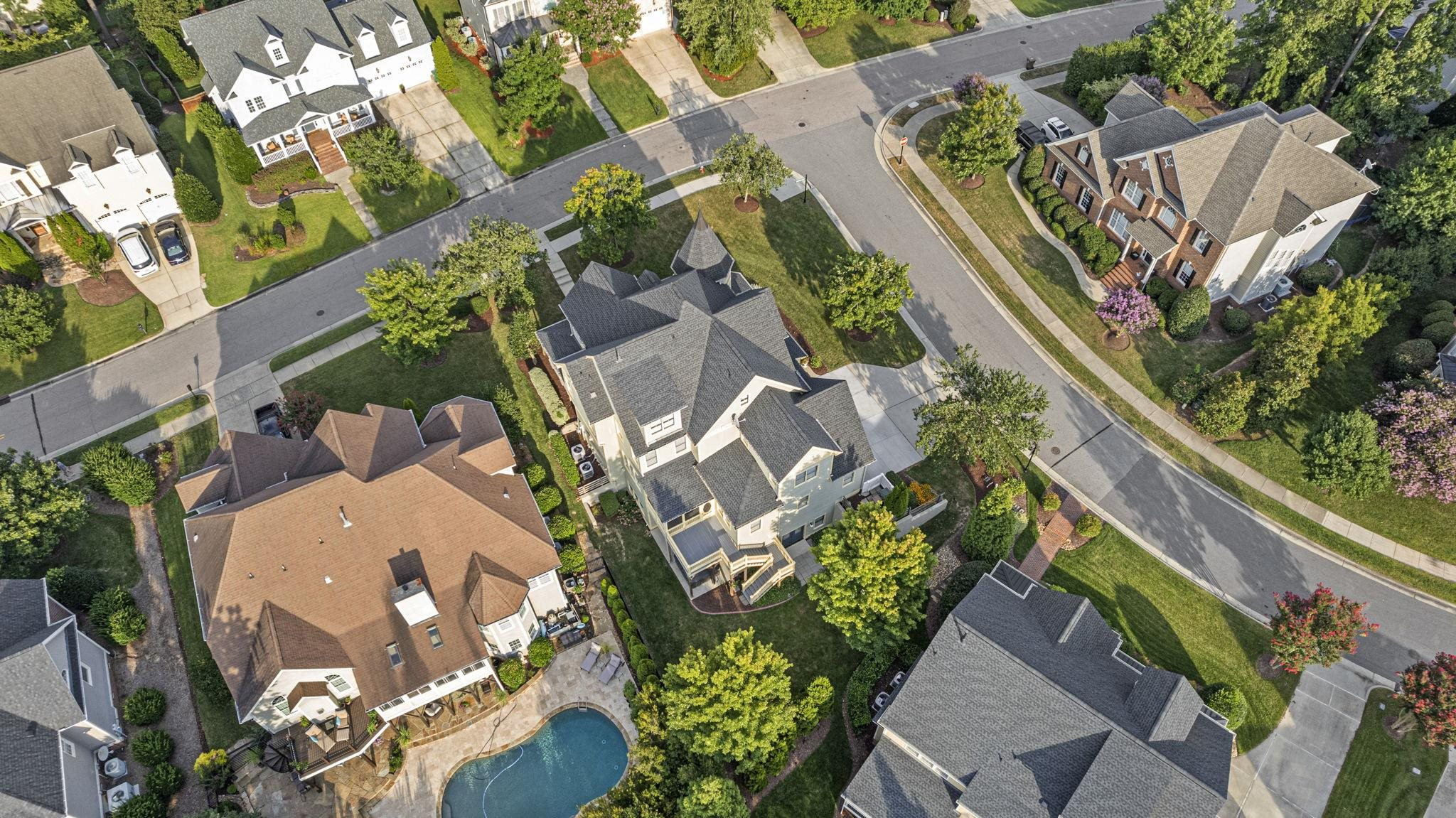 2101 Cameron Pond Drive