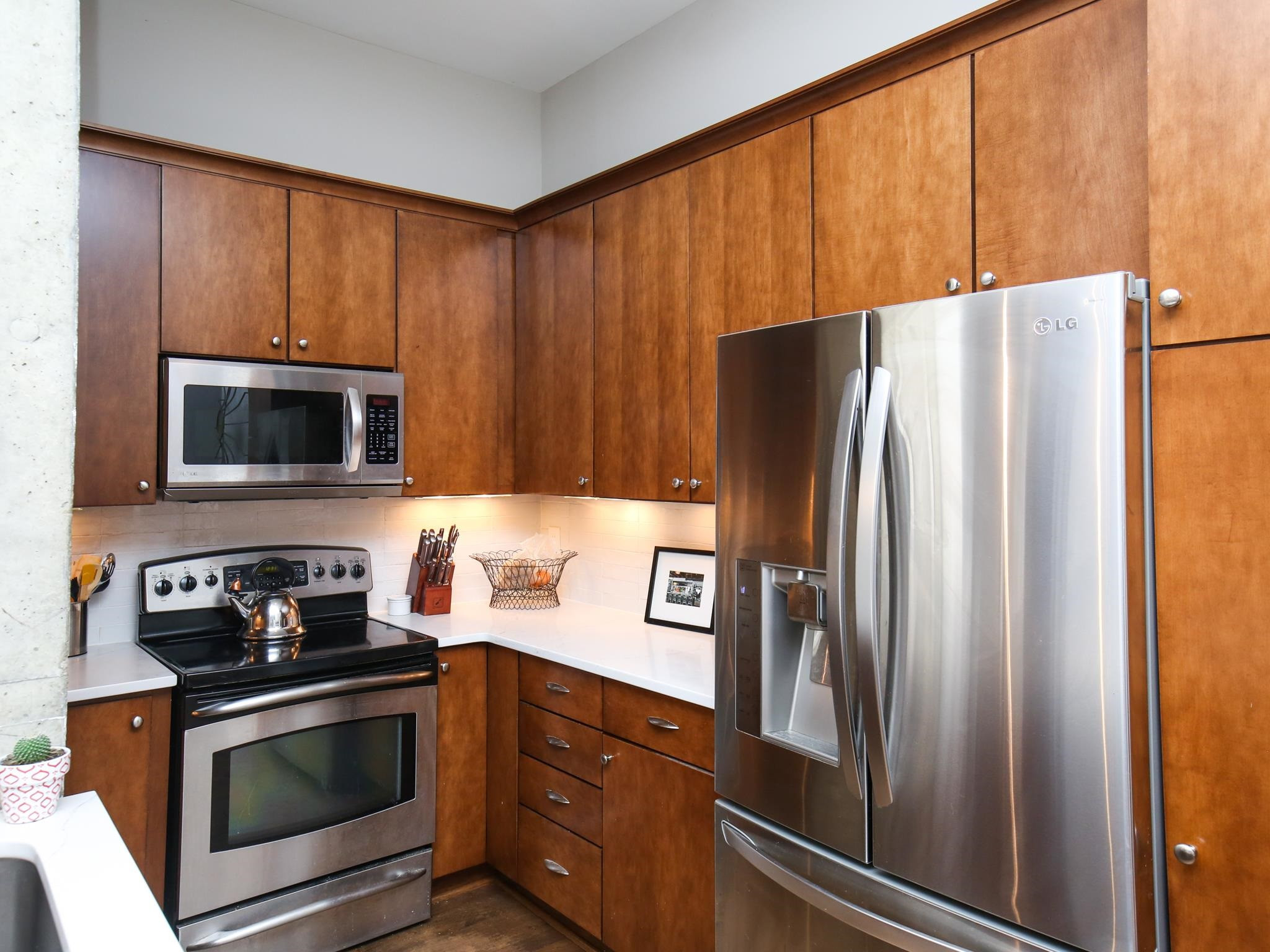 444 S Blount Street # 121