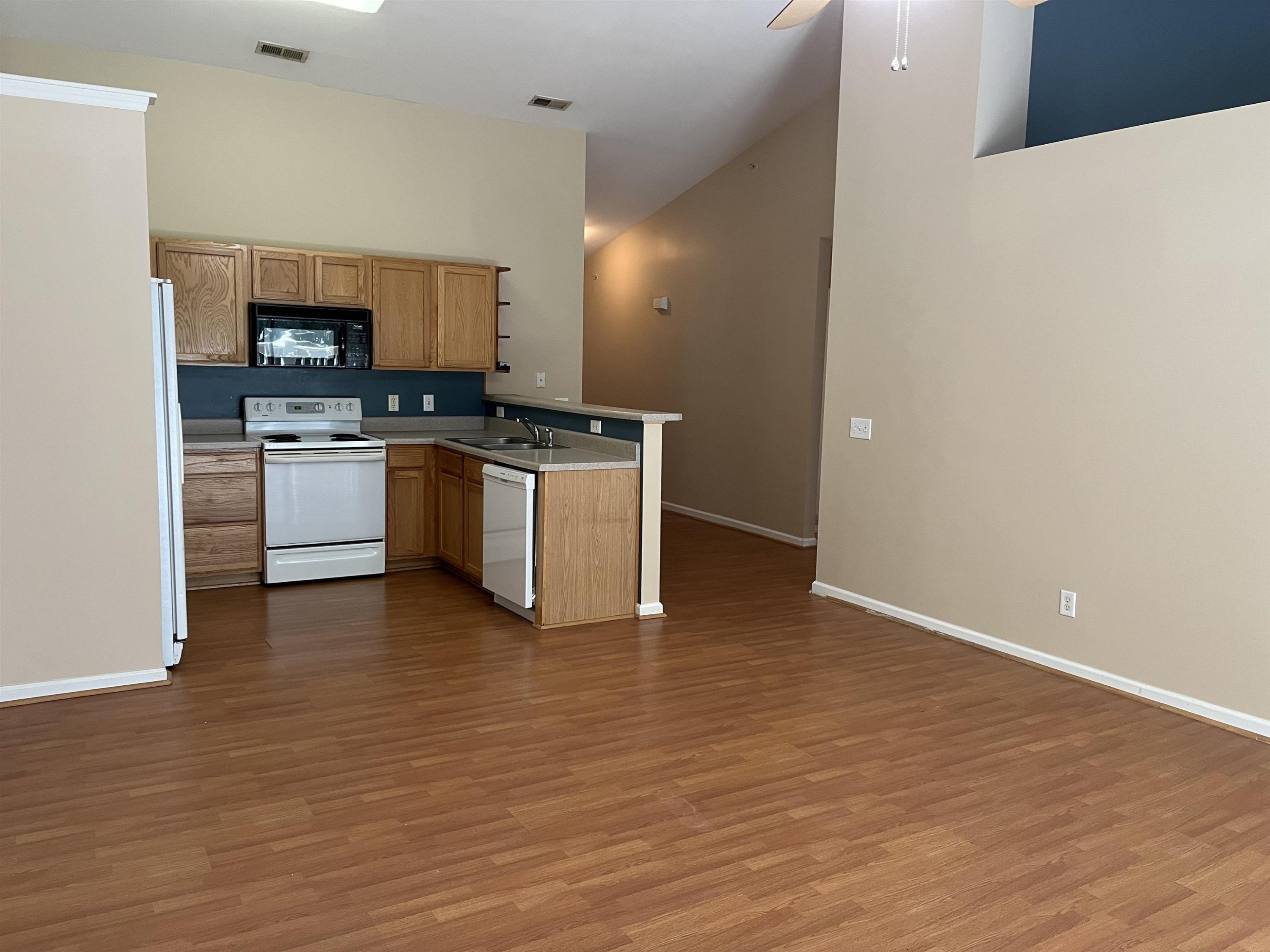 1901 Trailwood Heights Lane # 303