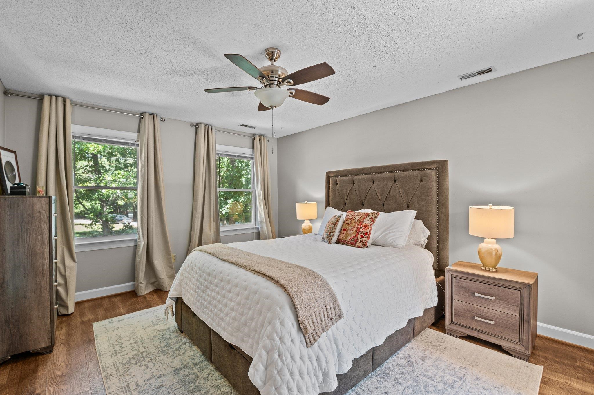 7125 Sandringham Drive