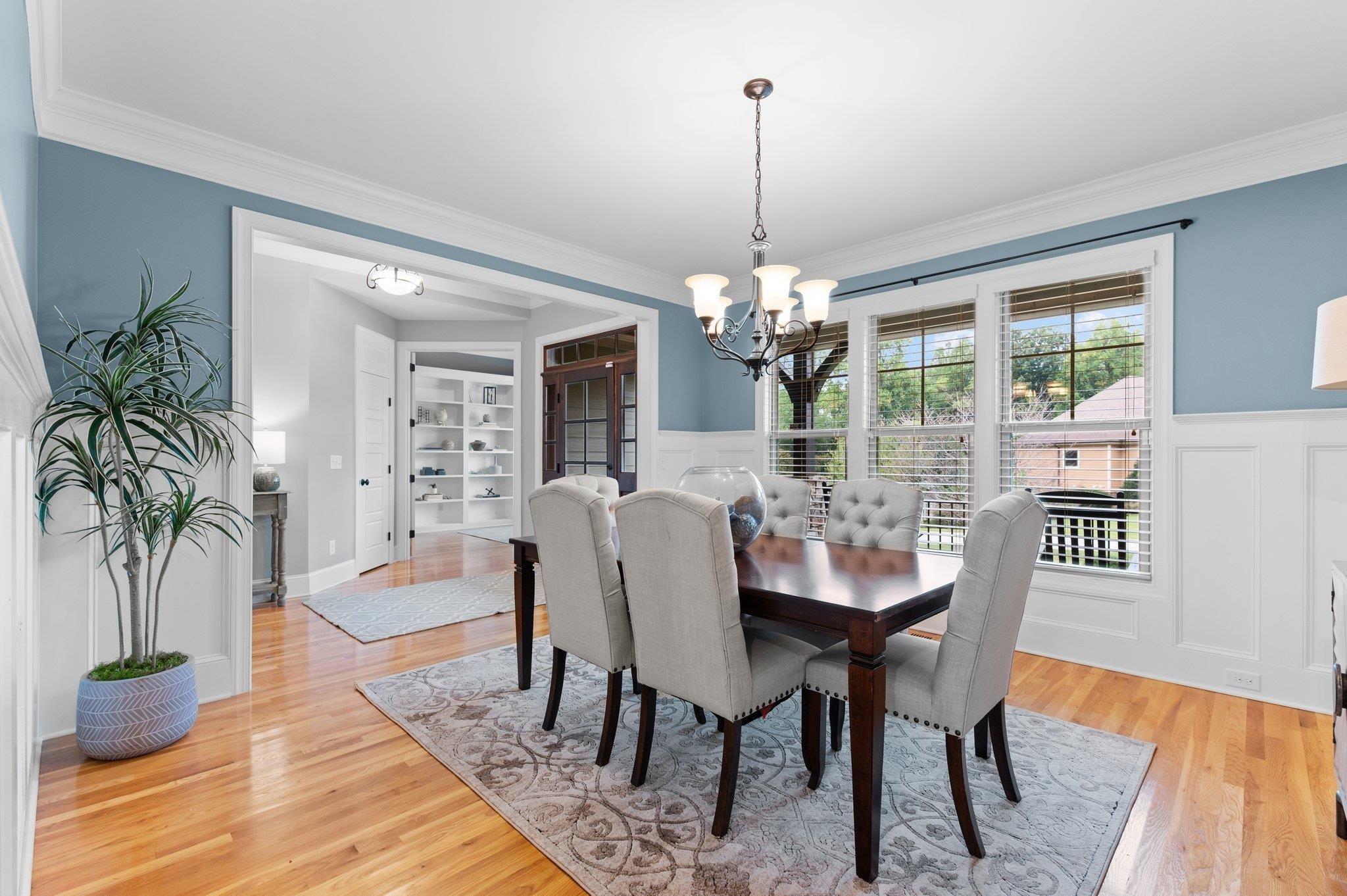 8517 Mangum Hollow Drive