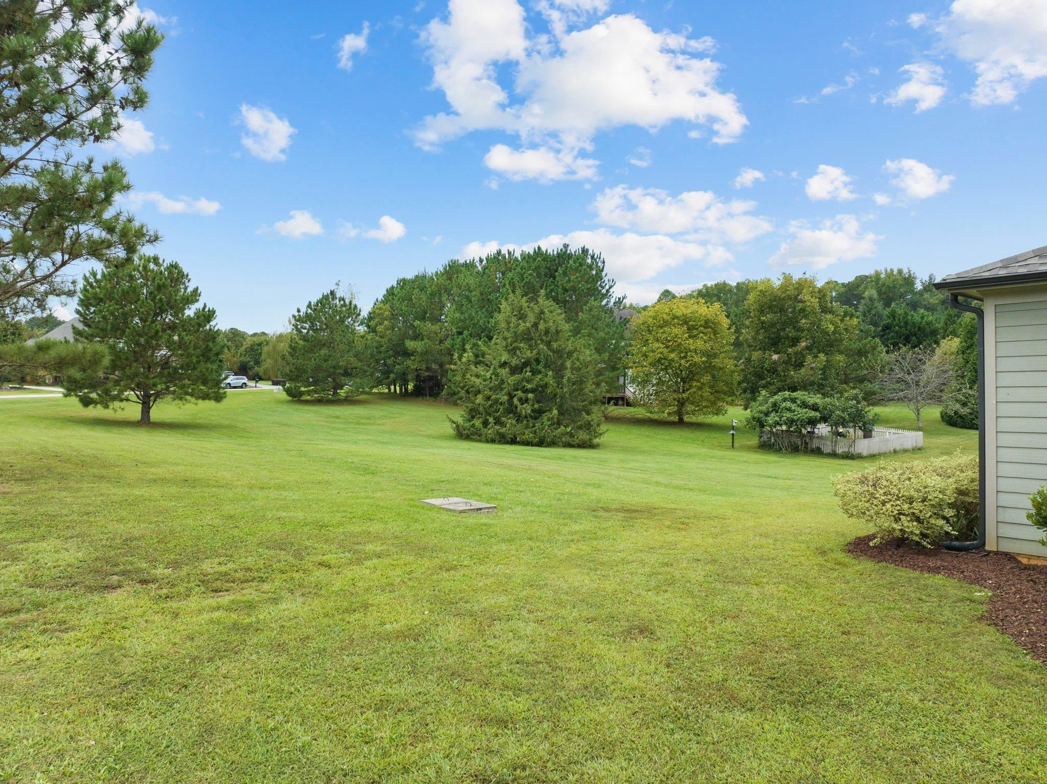 8517 Mangum Hollow Drive