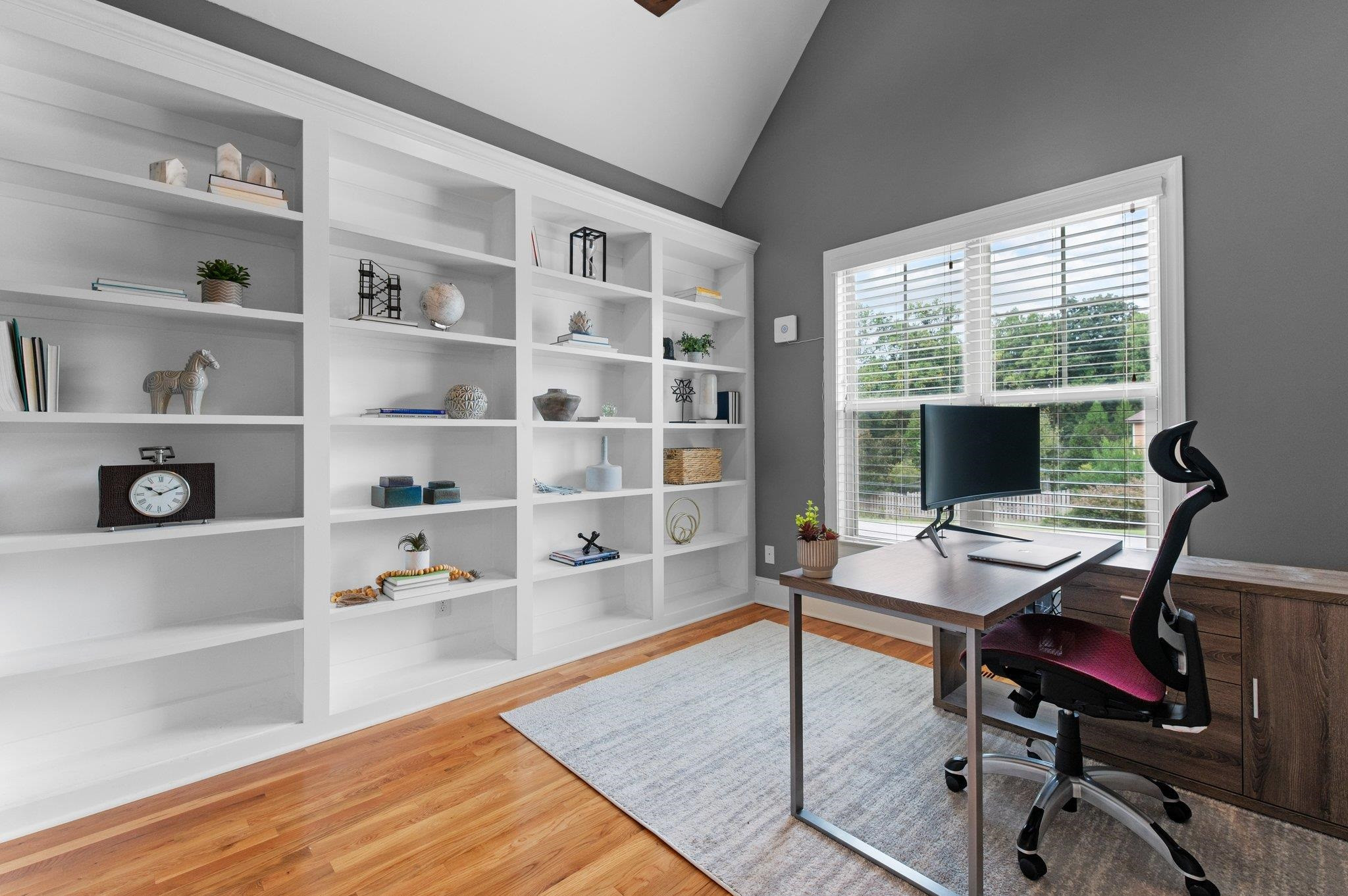 8517 Mangum Hollow Drive