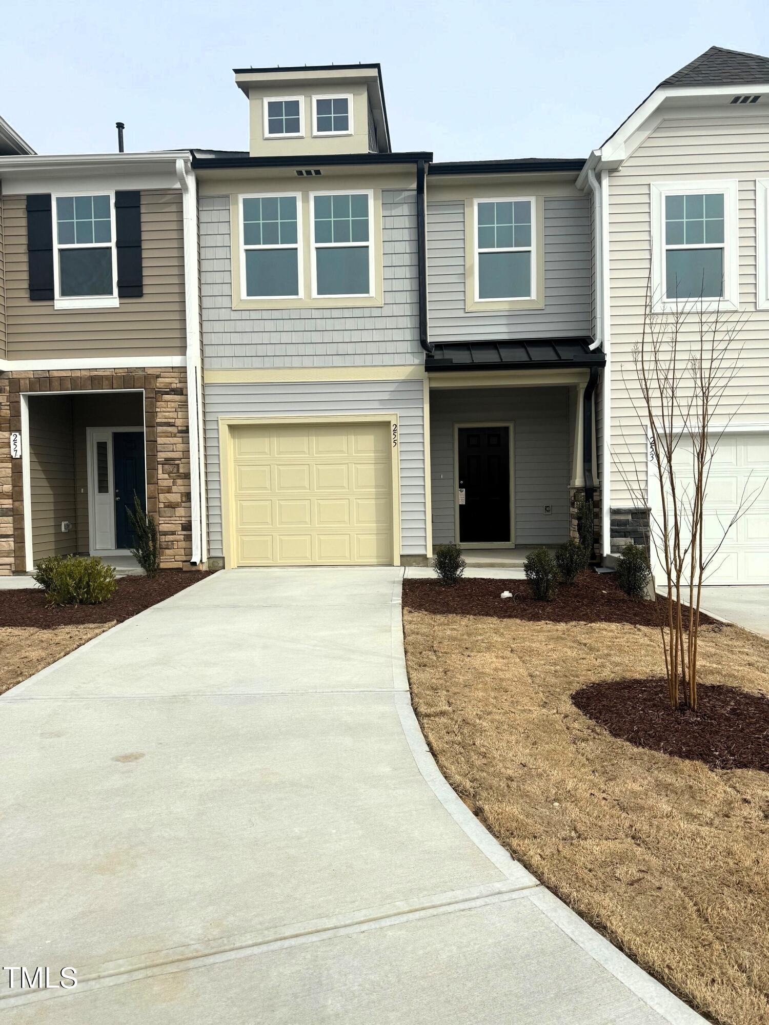 255 Blandford Street # 184