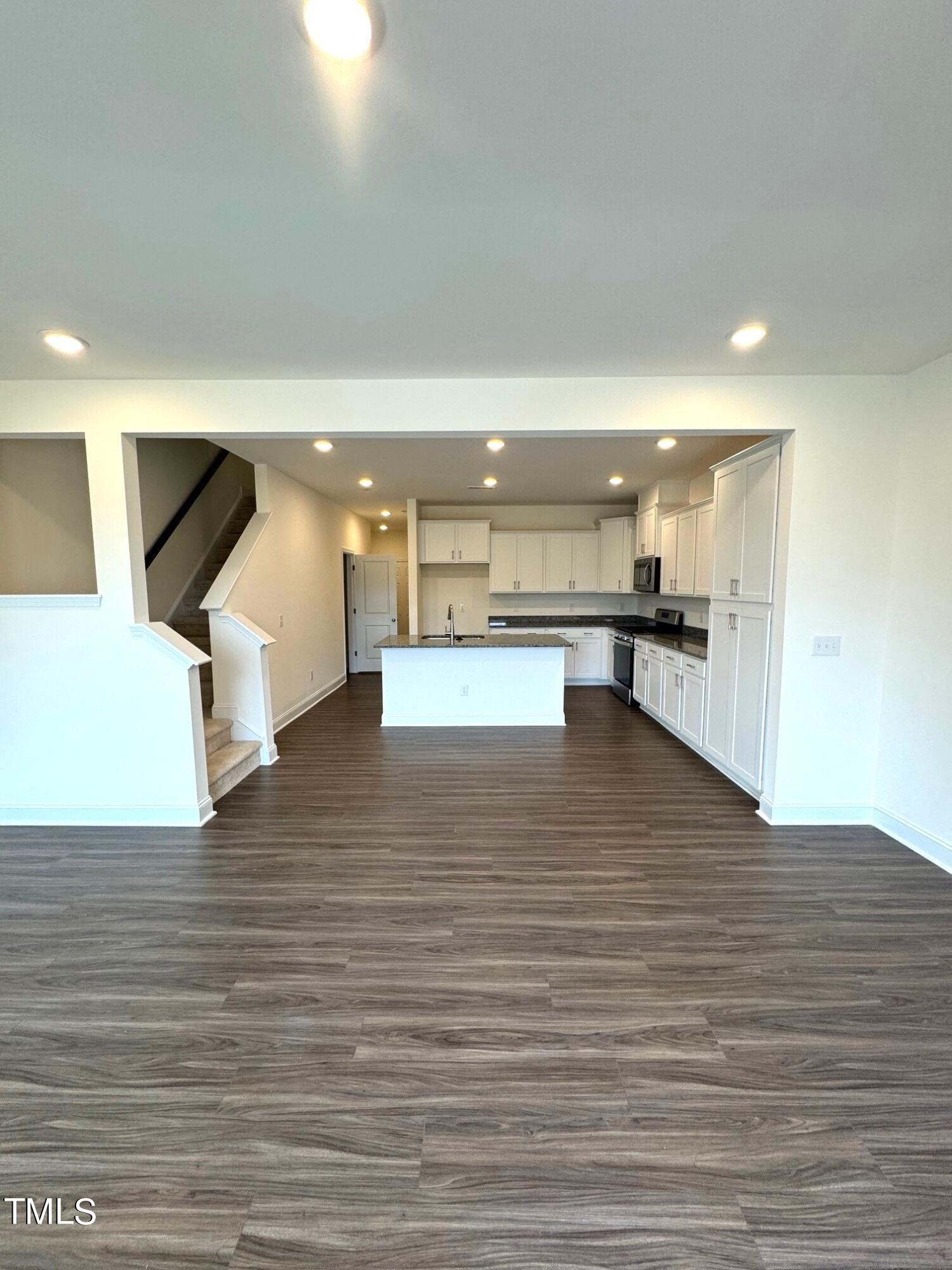 255 Blandford Street # 184