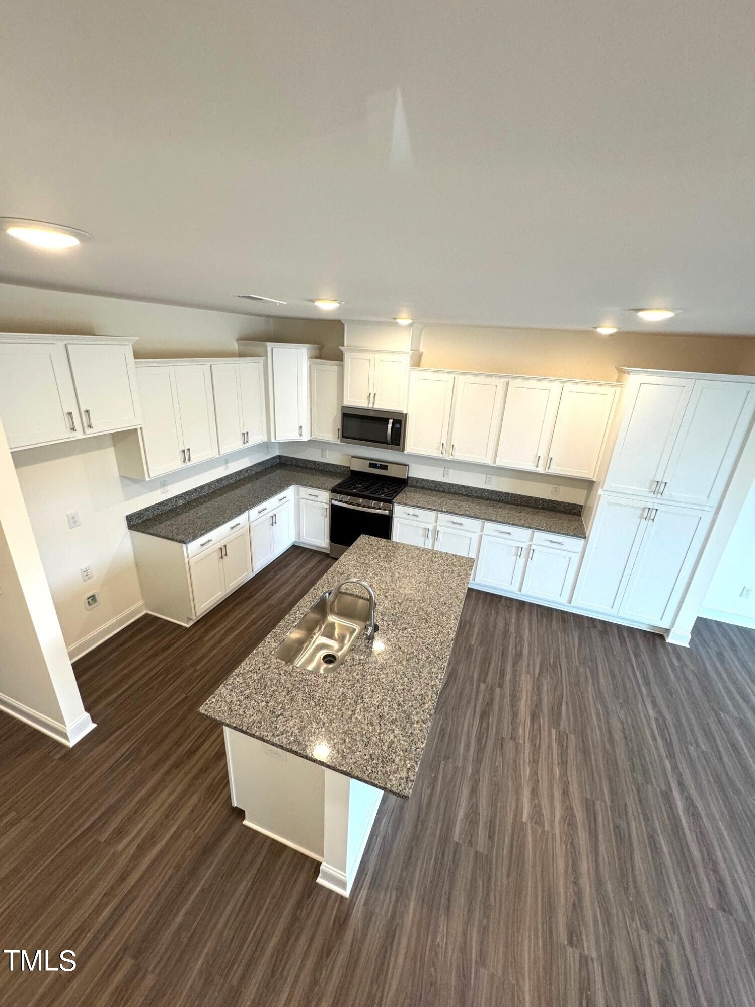 255 Blandford Street # 184