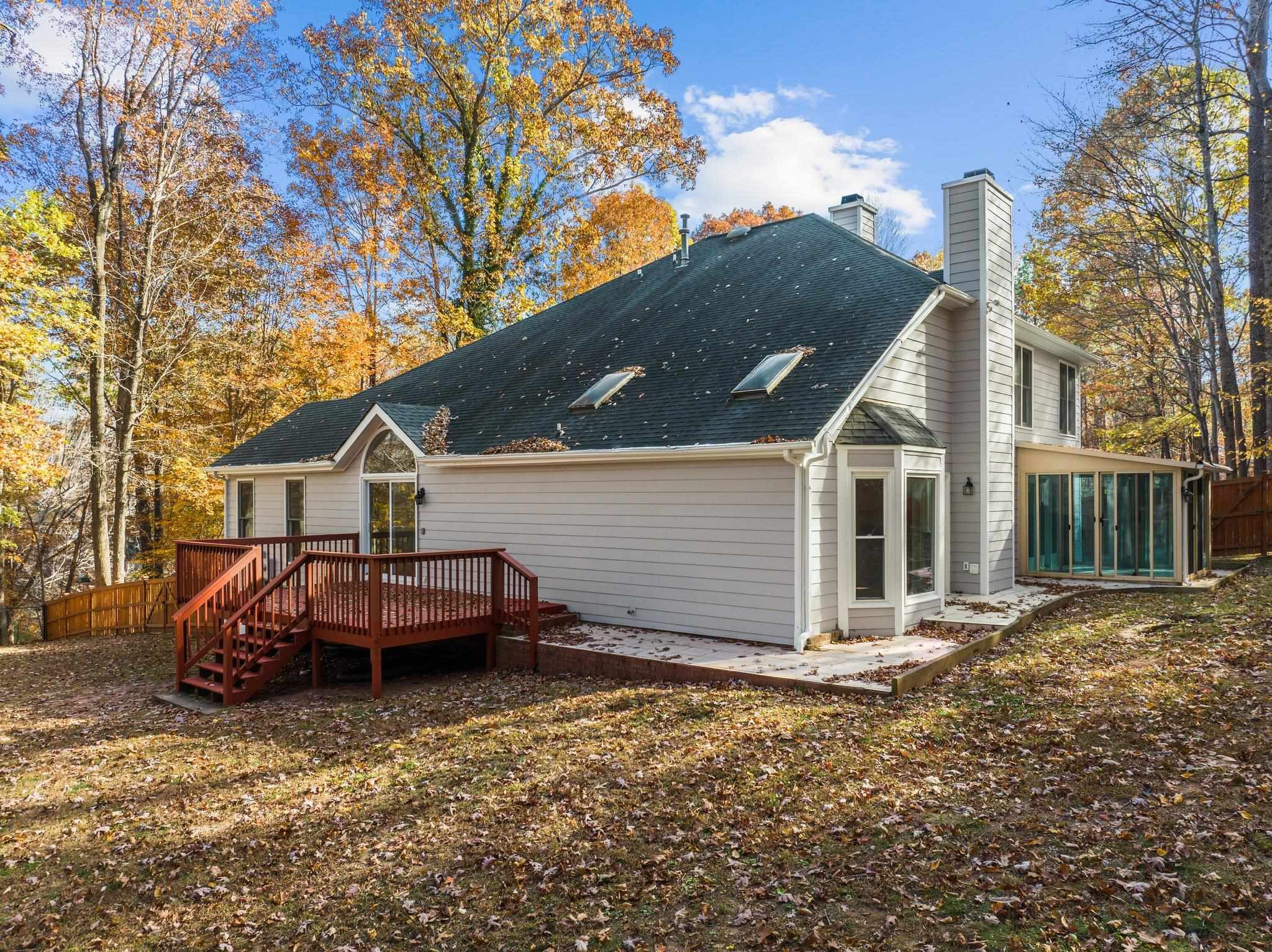 5808 Glenfiddich Way