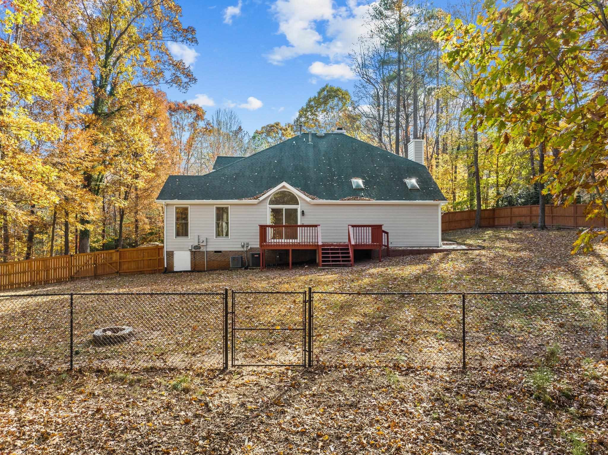 5808 Glenfiddich Way