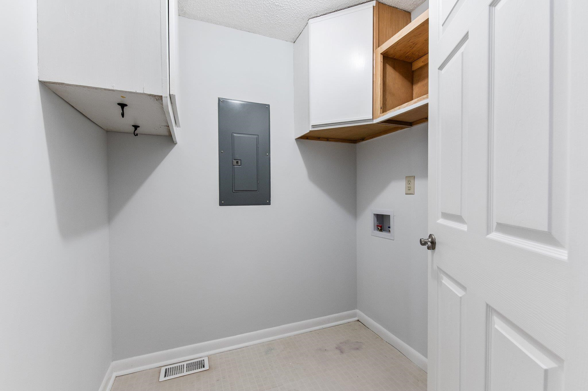 5808 Glenfiddich Way