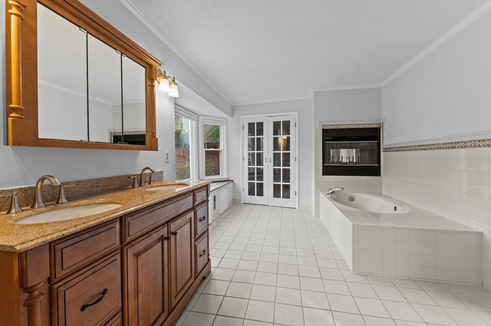 5808 Glenfiddich Way