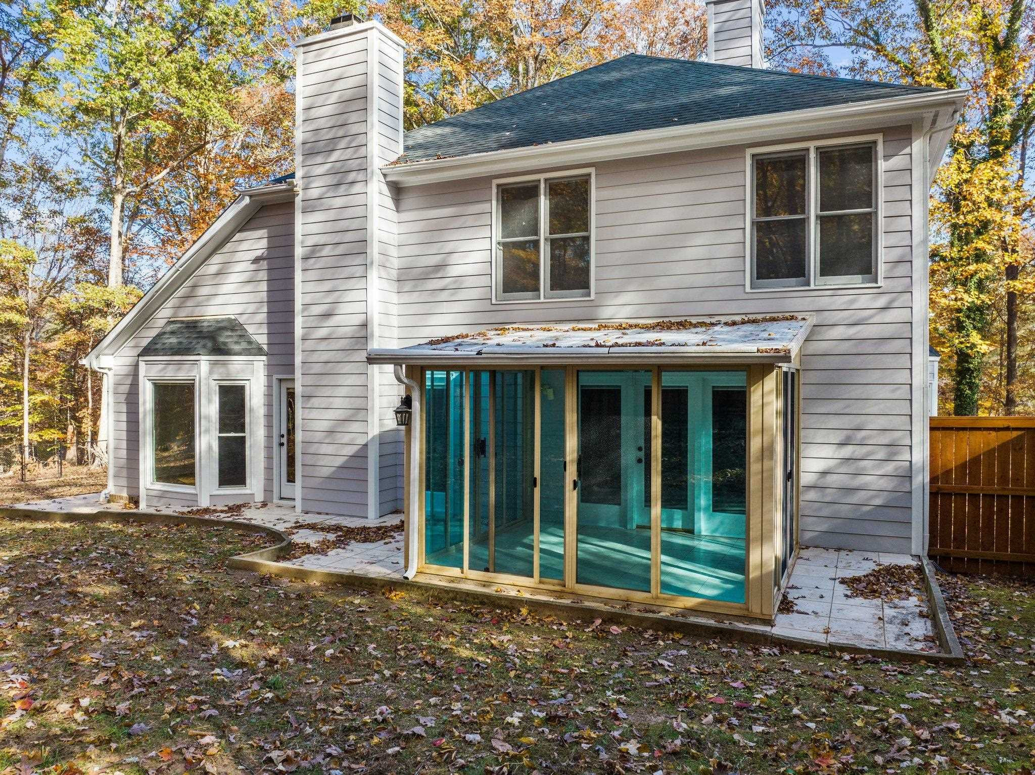 5808 Glenfiddich Way