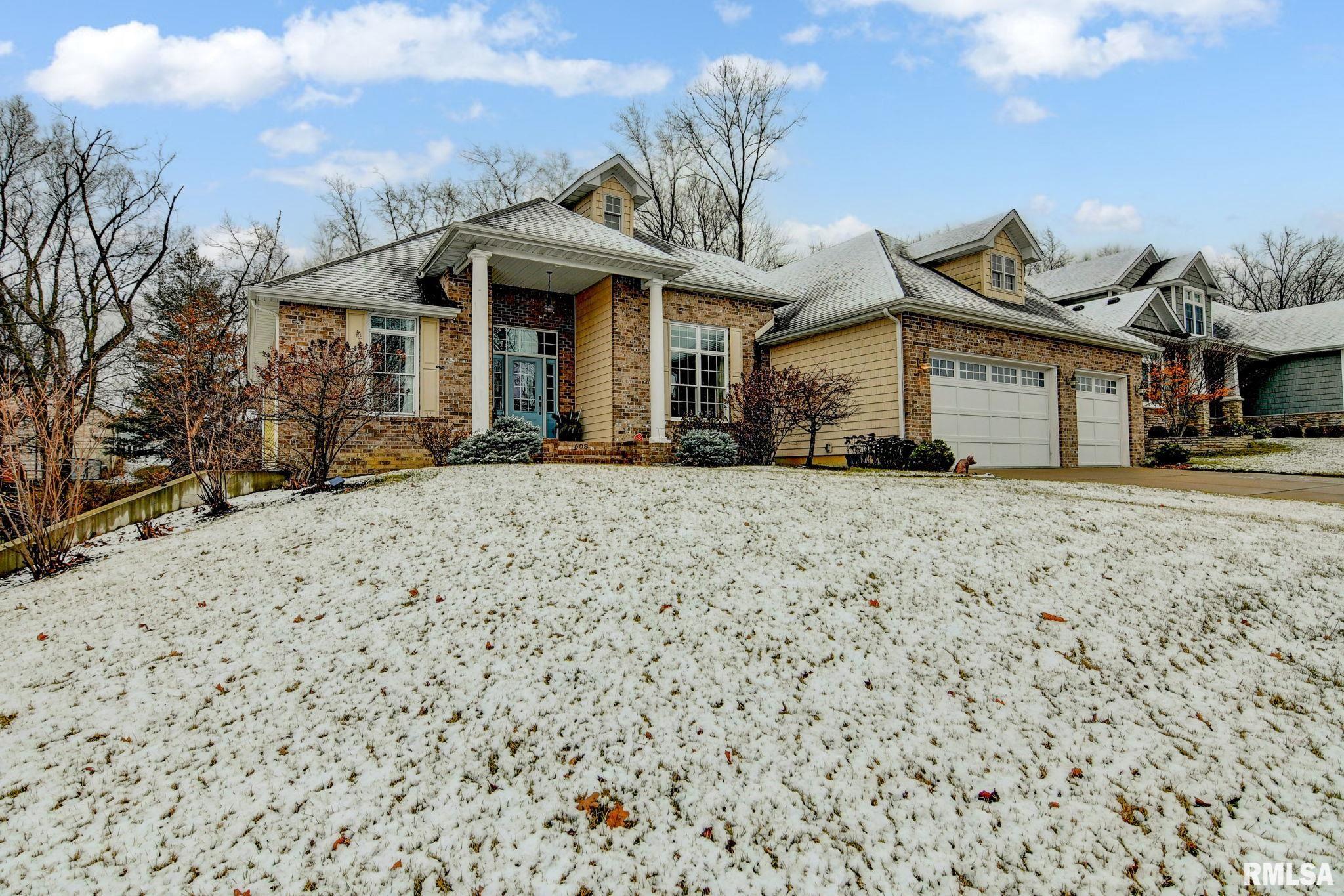 608 Poinsettia Place
