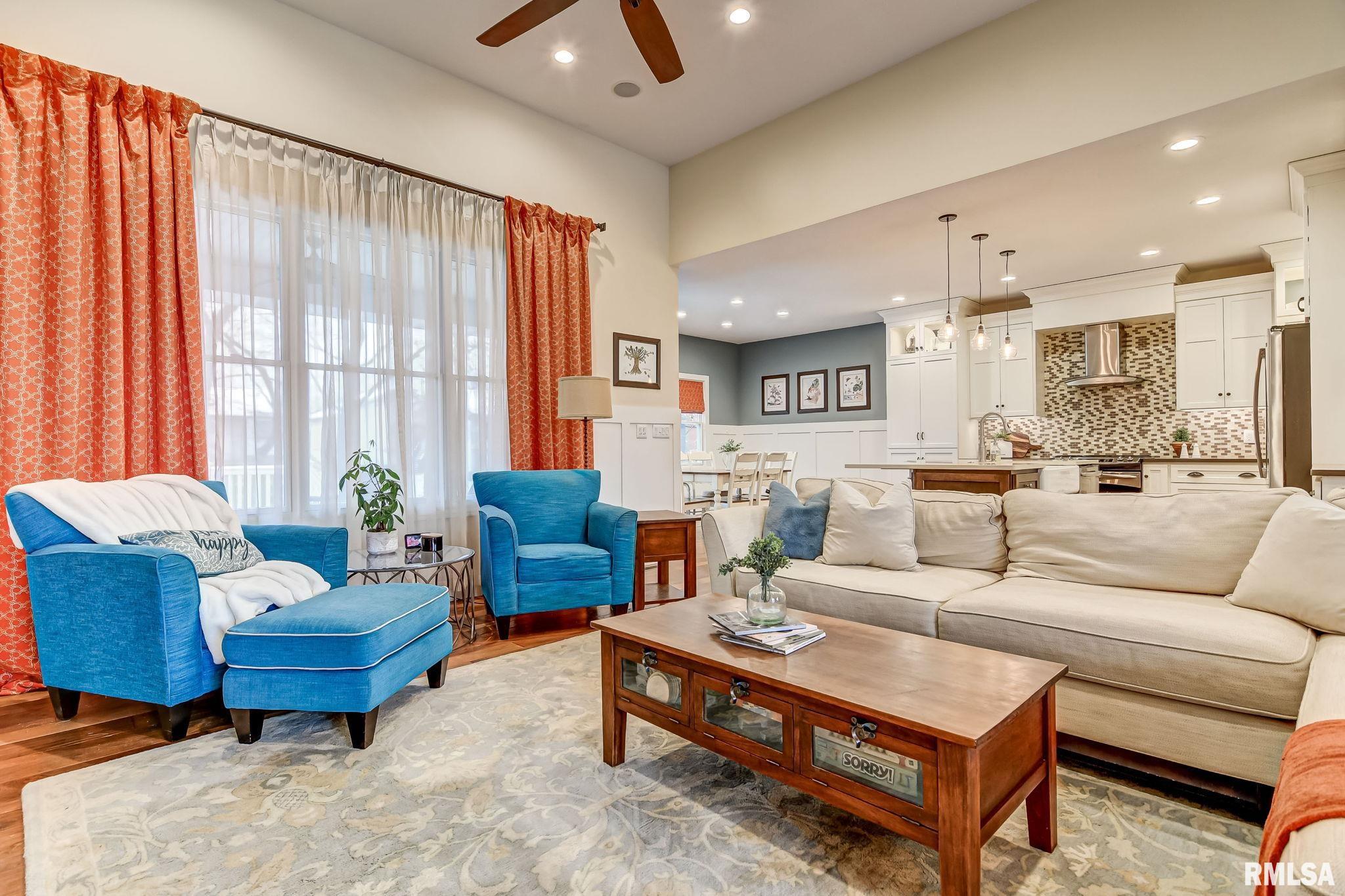 608 Poinsettia Place