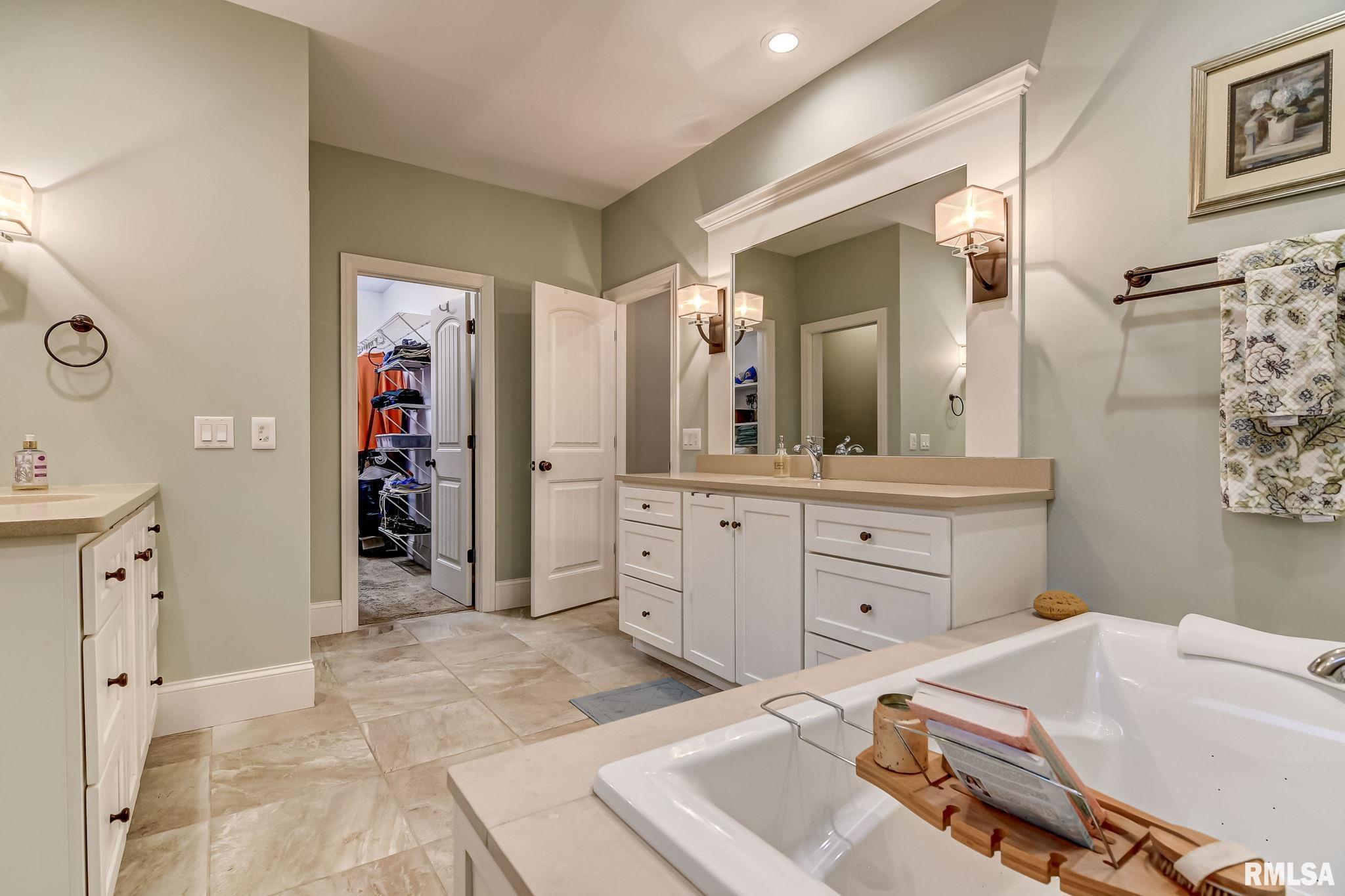608 Poinsettia Place