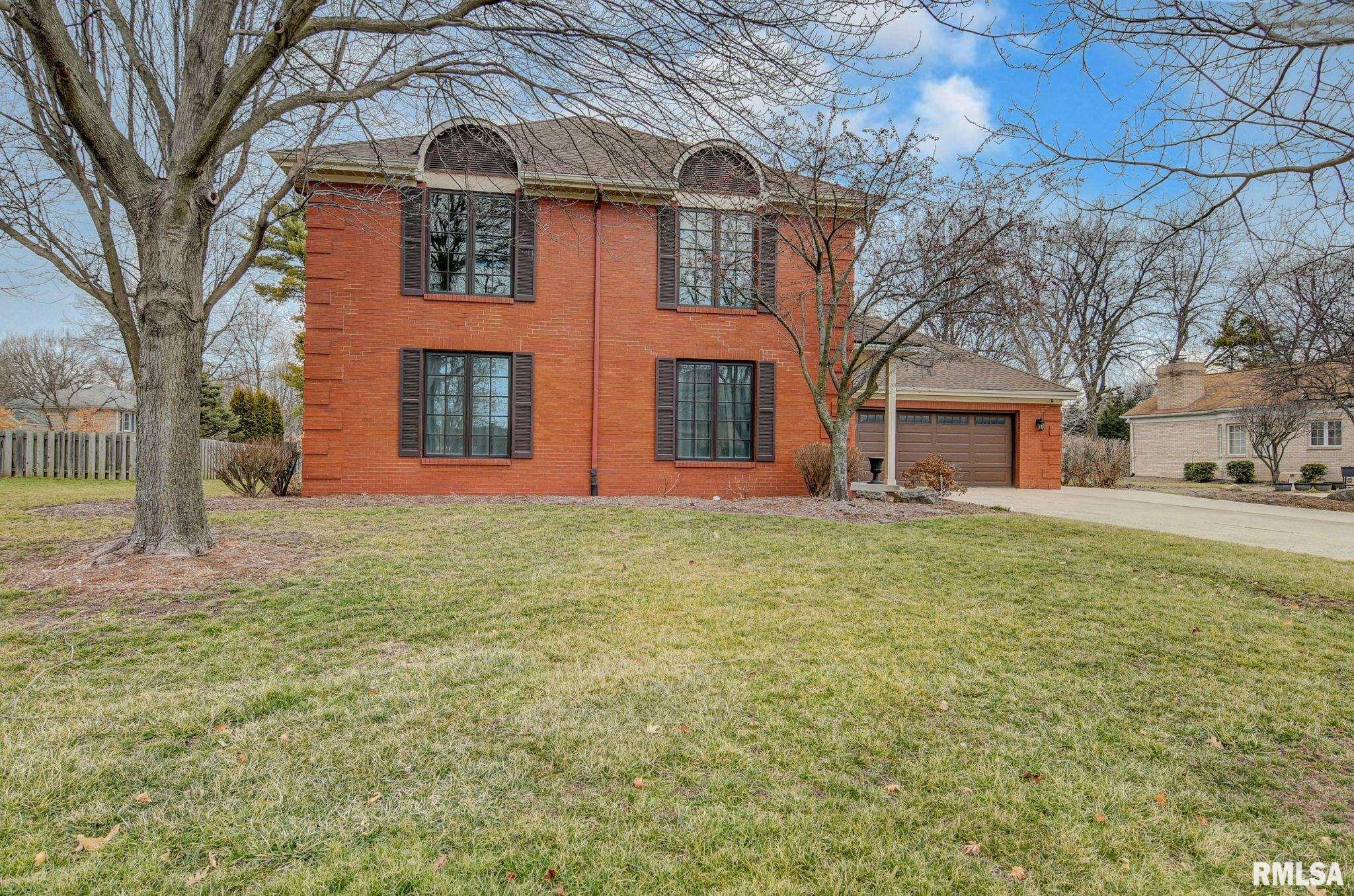 2505 COUNTRY CLUB Drive