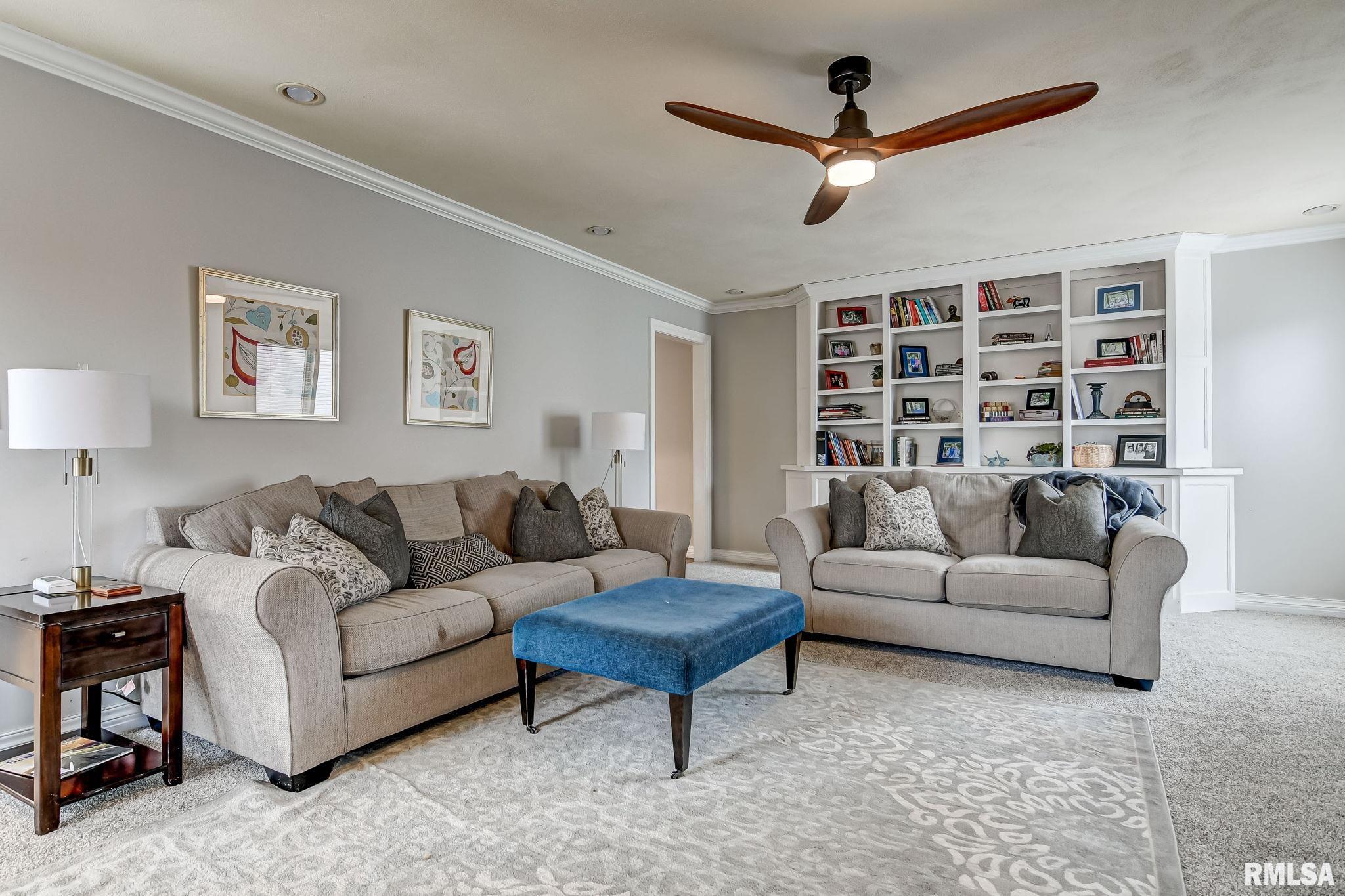 2505 COUNTRY CLUB Drive