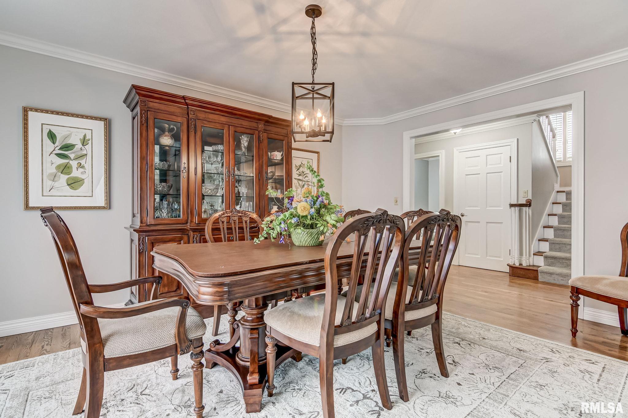 2505 COUNTRY CLUB Drive