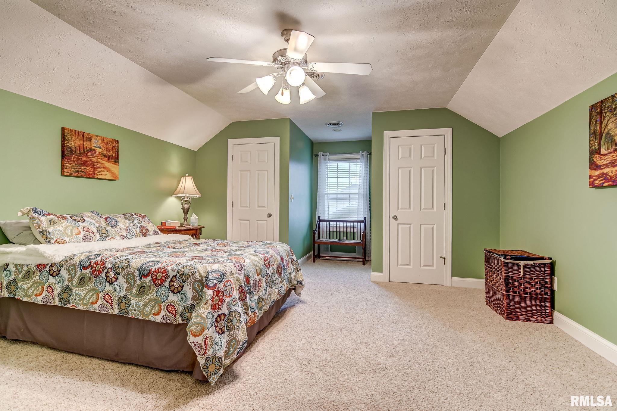 4516 GREENBRIAR Drive