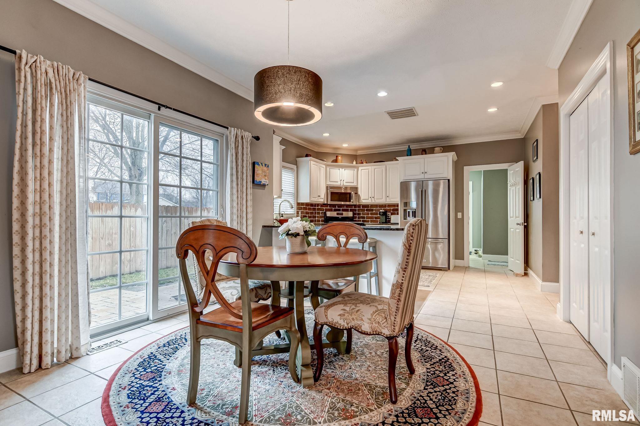 4516 GREENBRIAR Drive