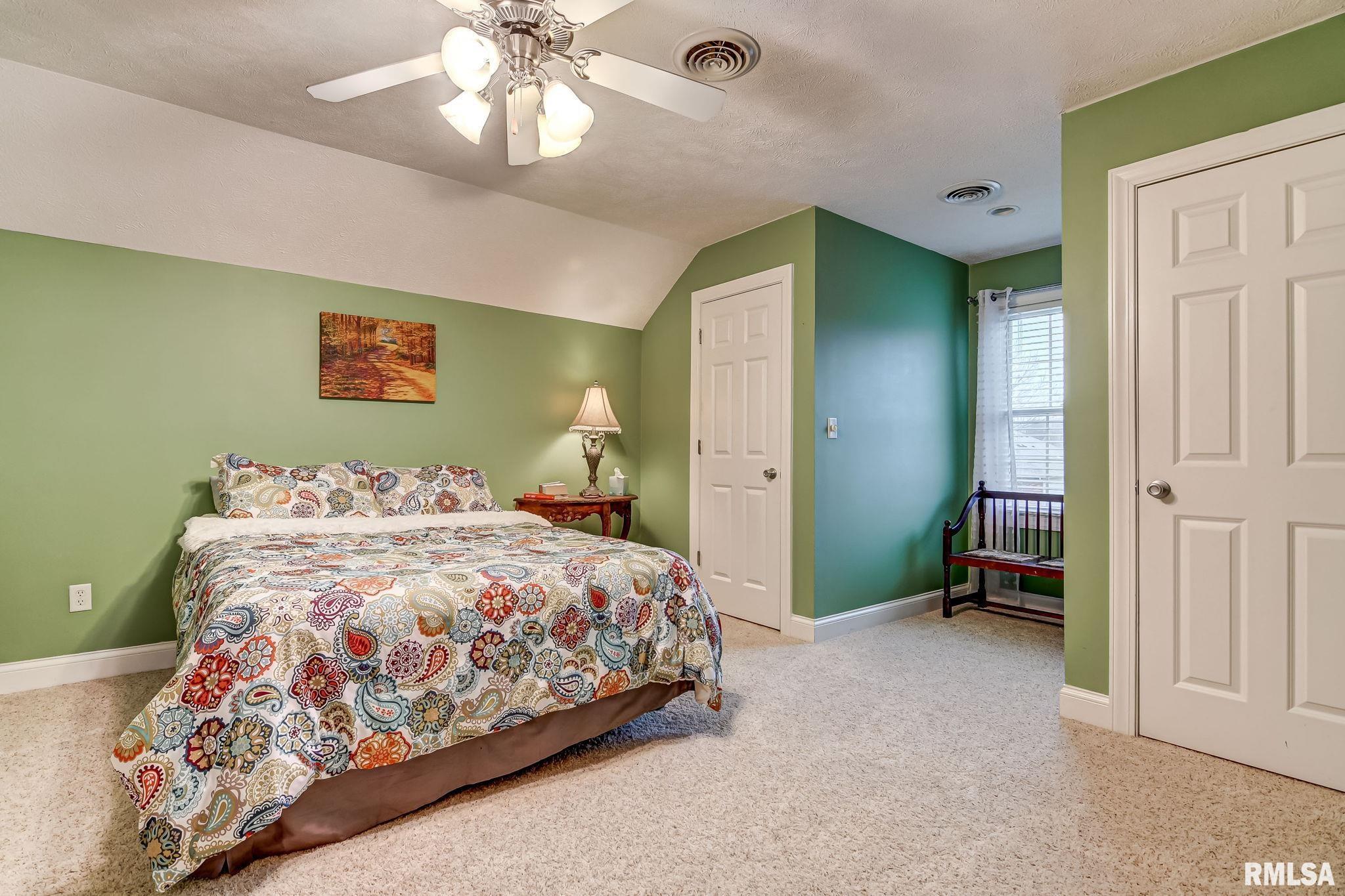 4516 GREENBRIAR Drive