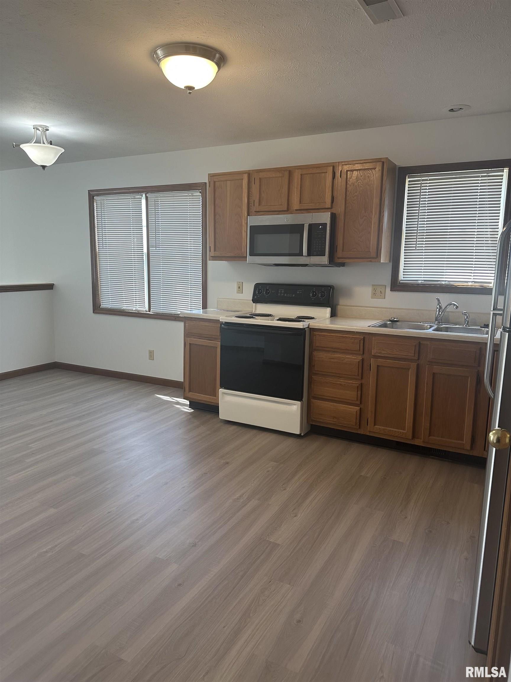 3130 Cascade Drive