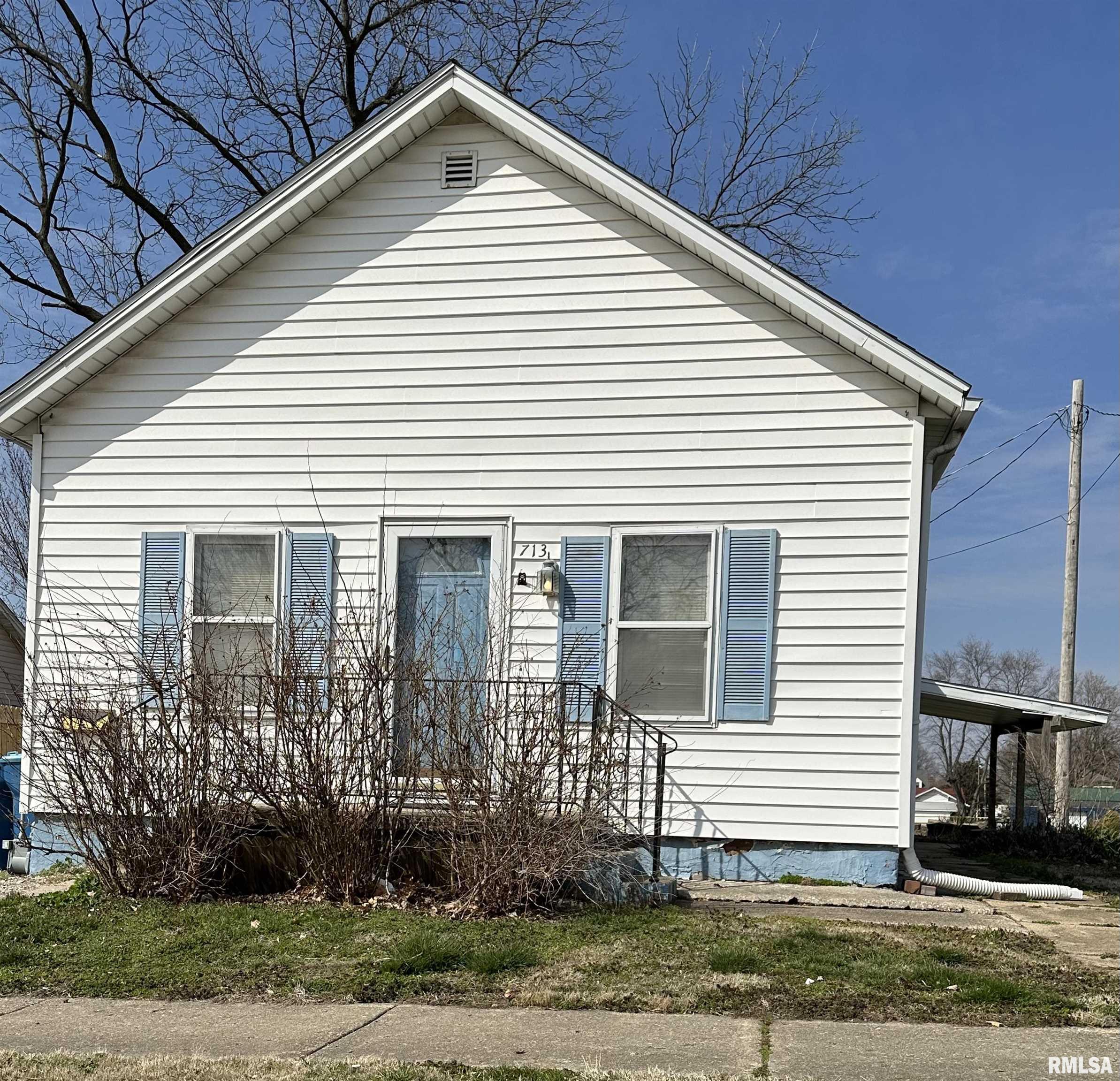 713 Eastman Avenue