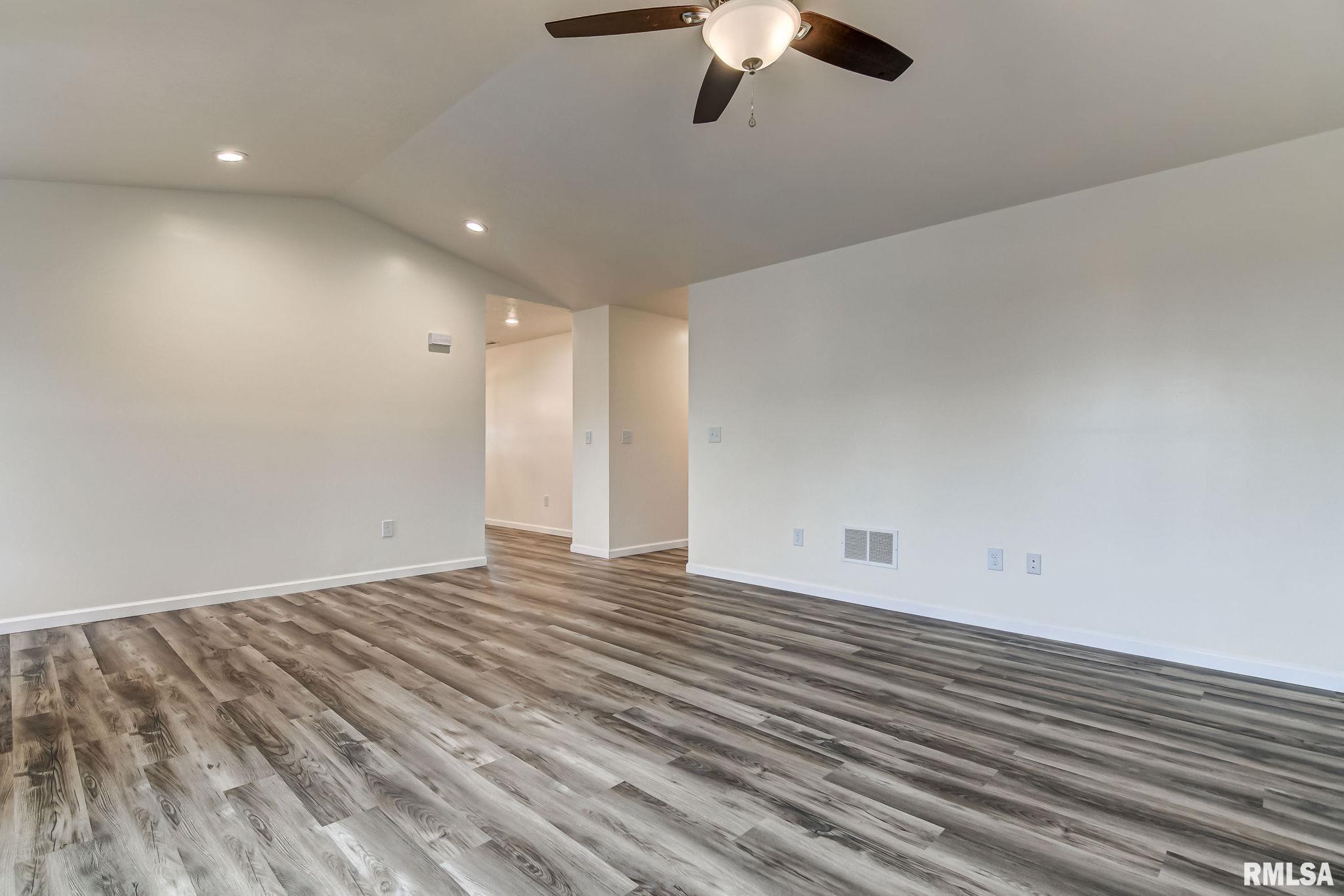 4403 WESTGATE Drive