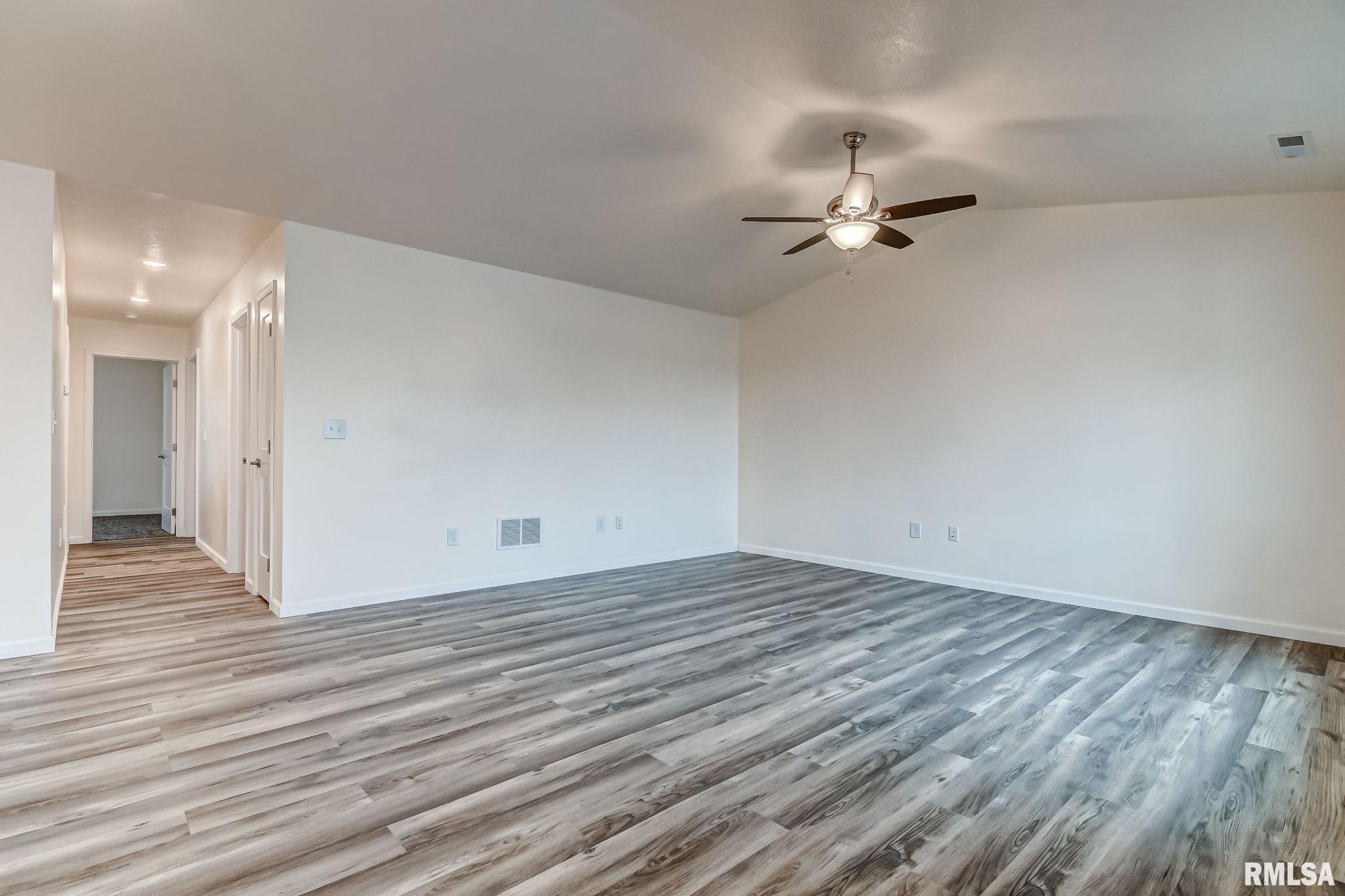 4403 WESTGATE Drive