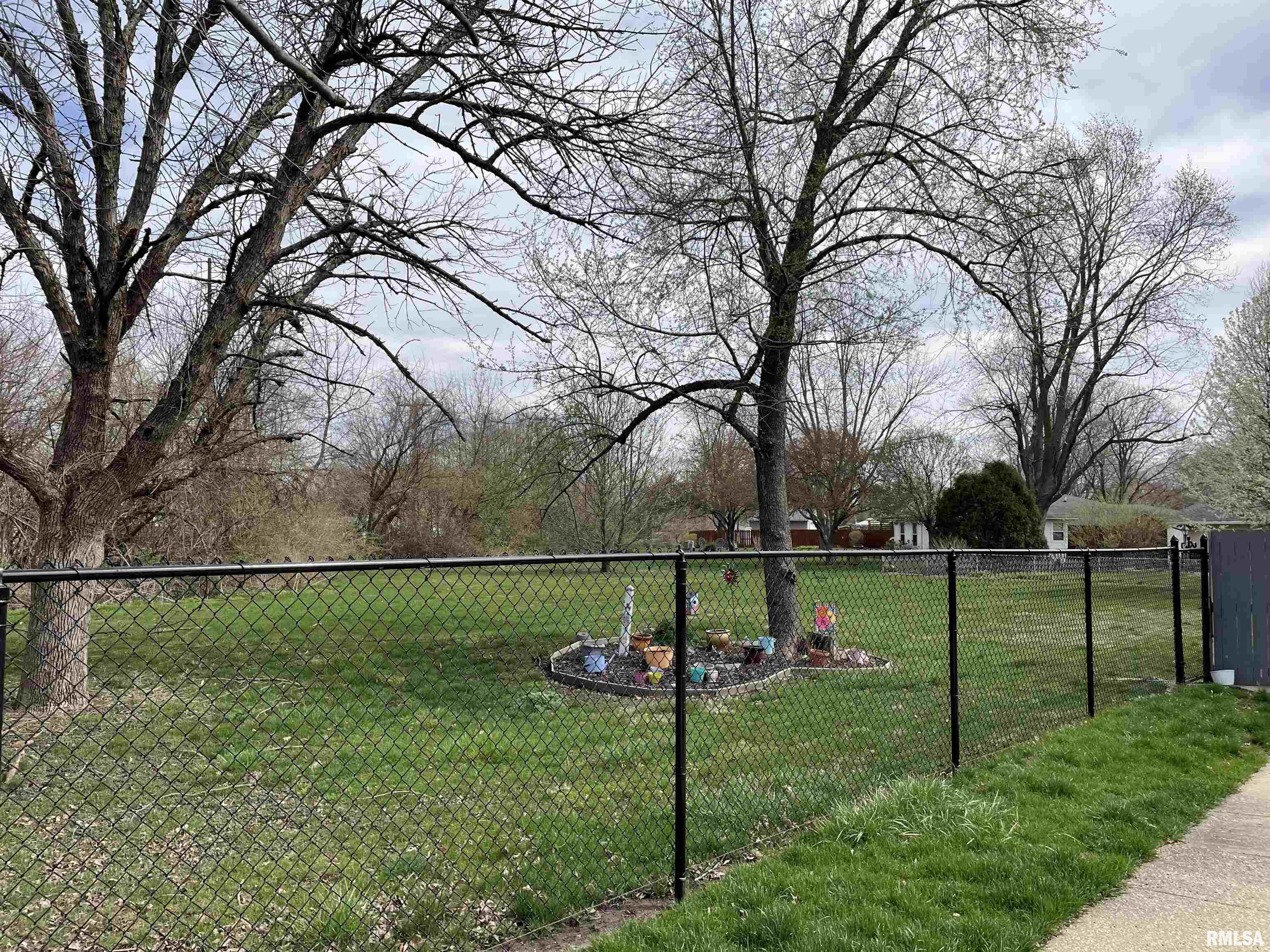 2341 GRINNELL Drive