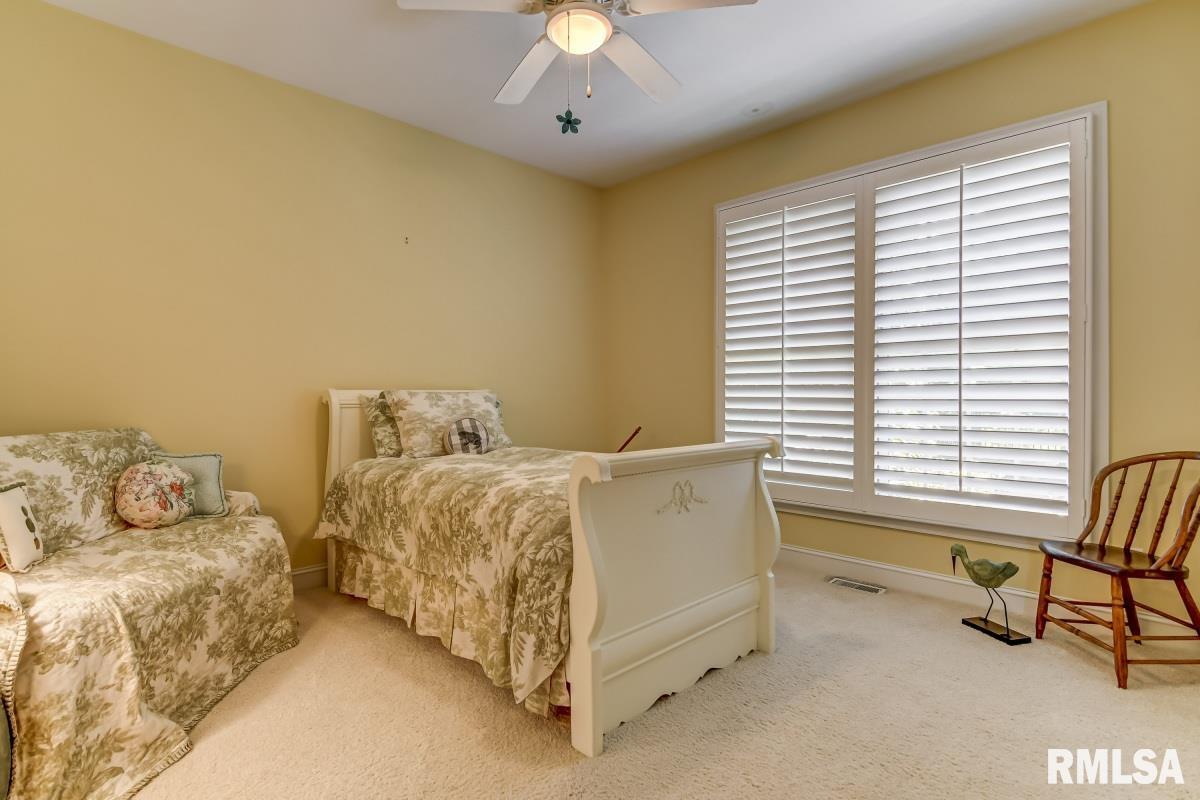 1303 CHURCHILL Road
