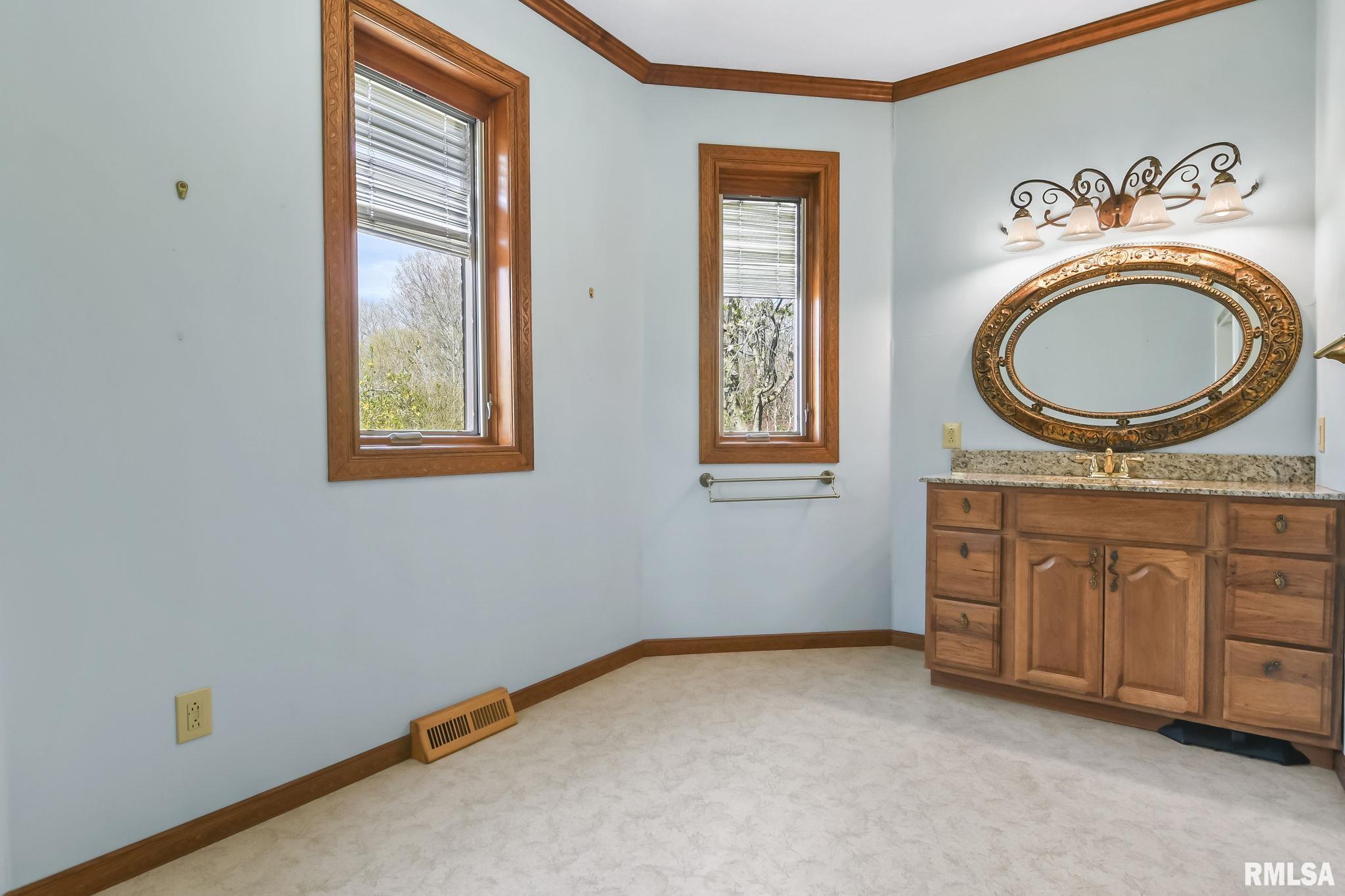 21 MEADOW Lane