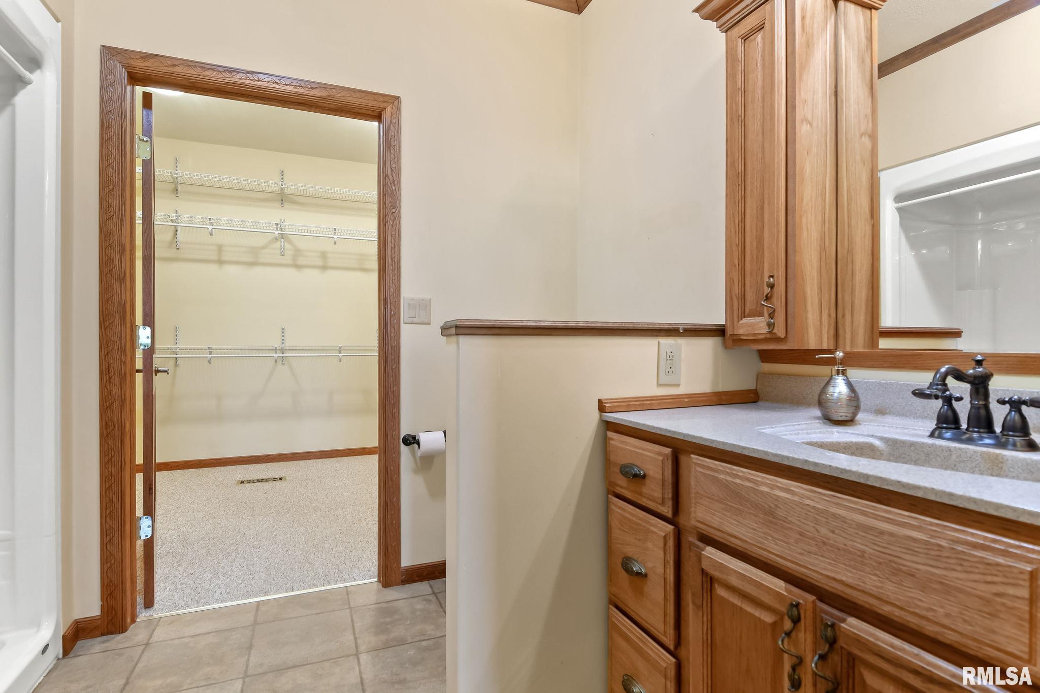 21 MEADOW Lane