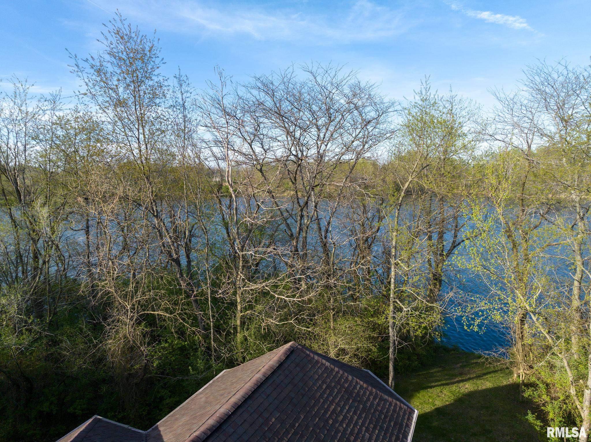 21 MEADOW Lane