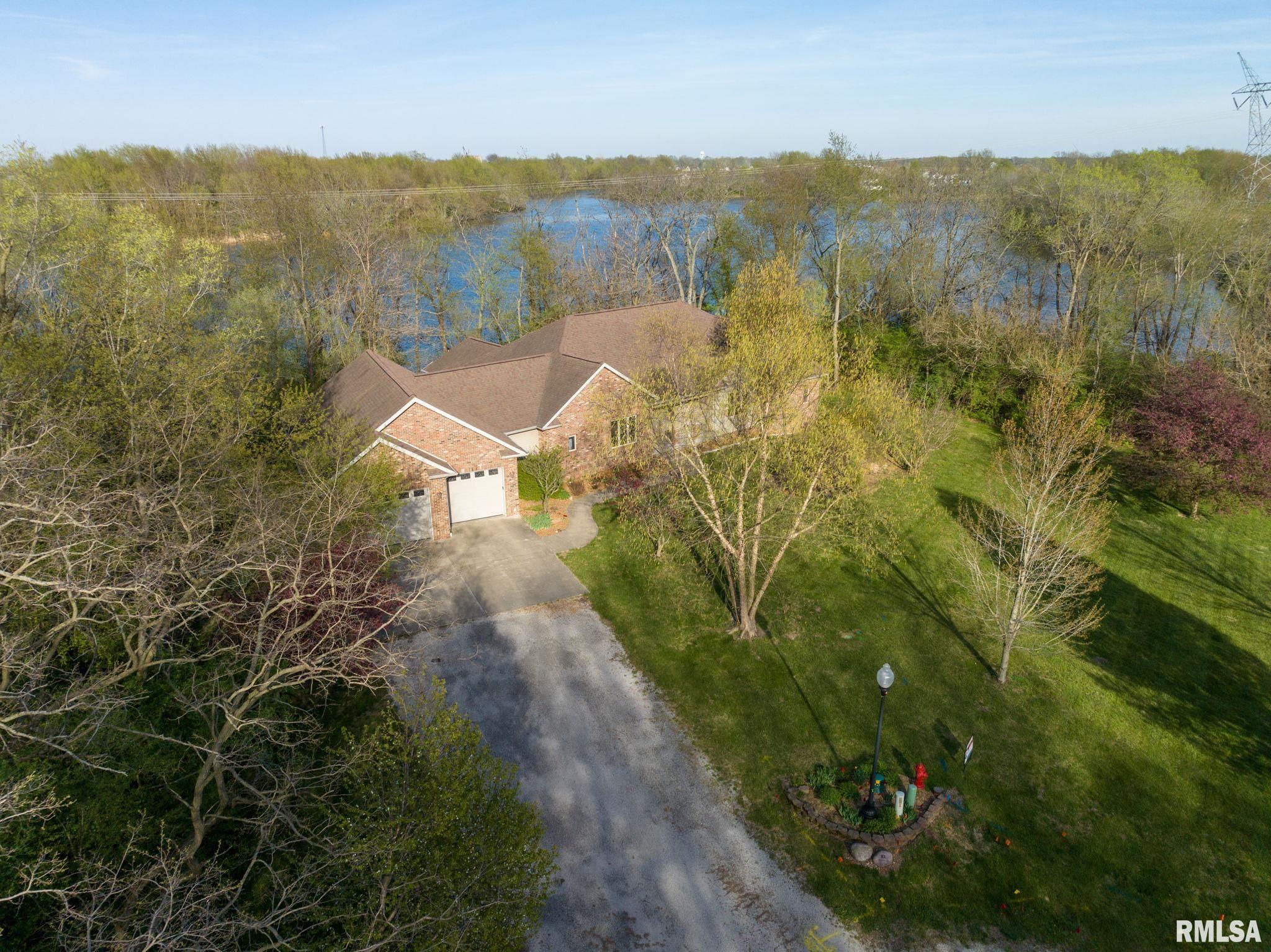 21 MEADOW Lane