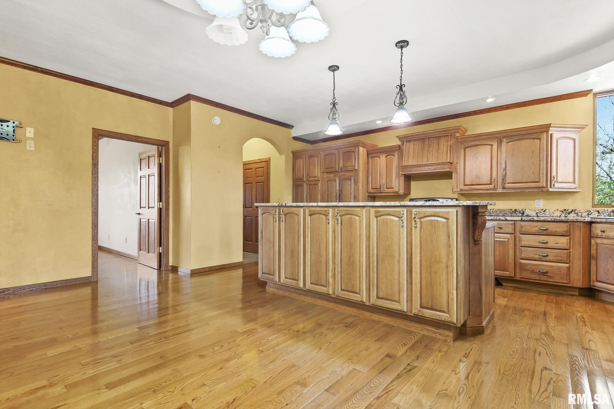 21 MEADOW Lane