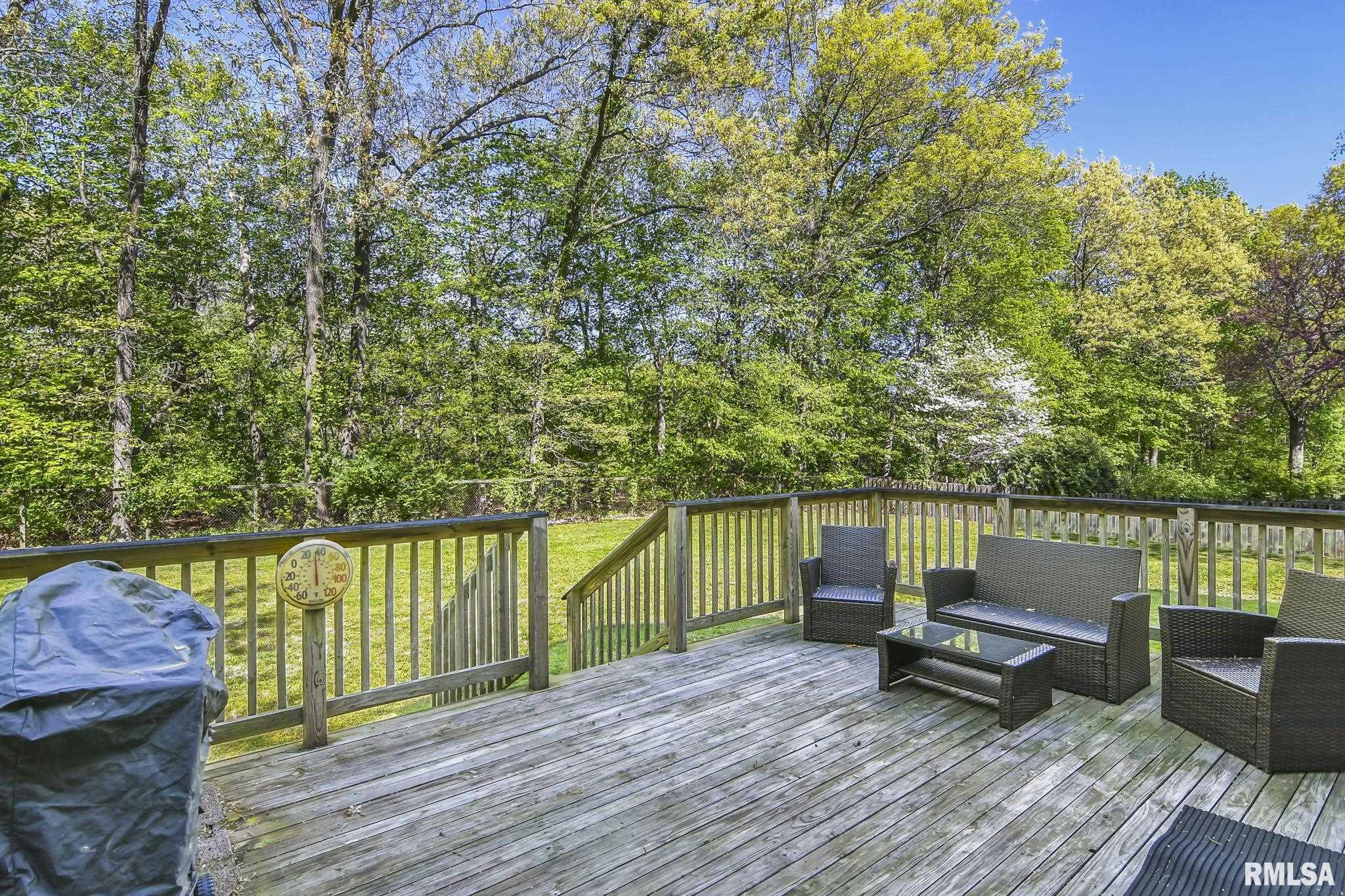 801 FAIRFAX Court