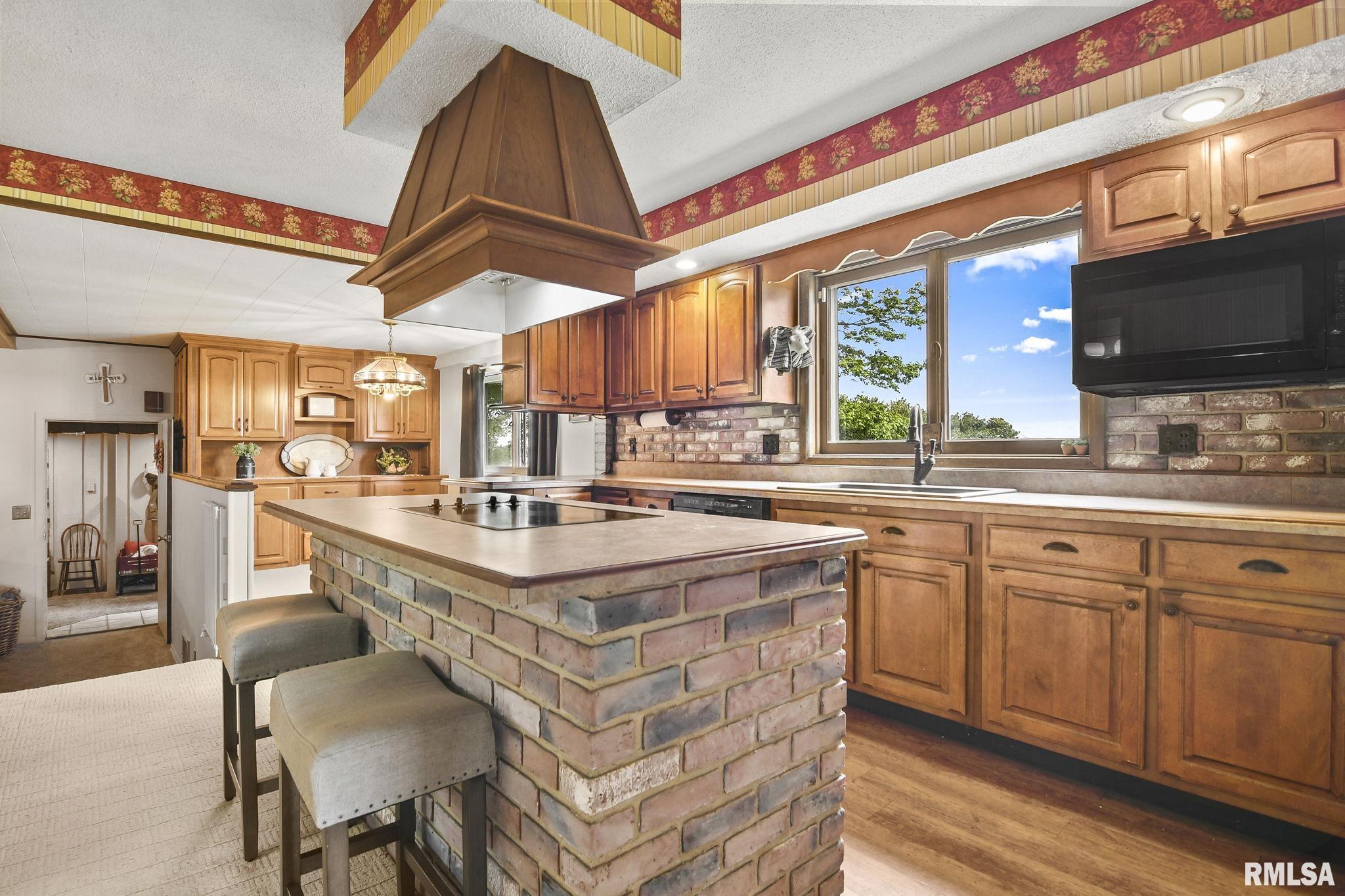 15189 Lead Line Road