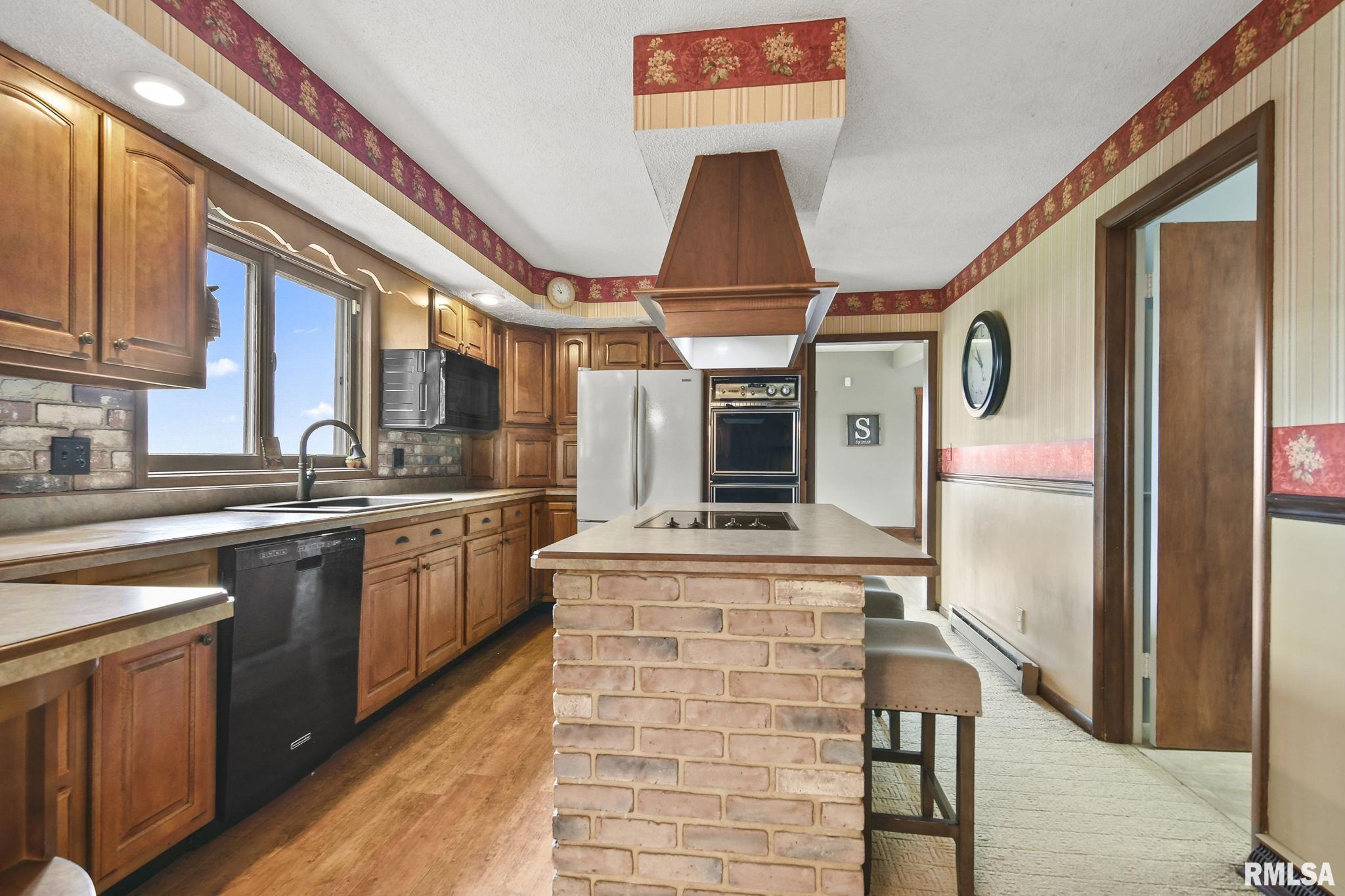 15189 Lead Line Road
