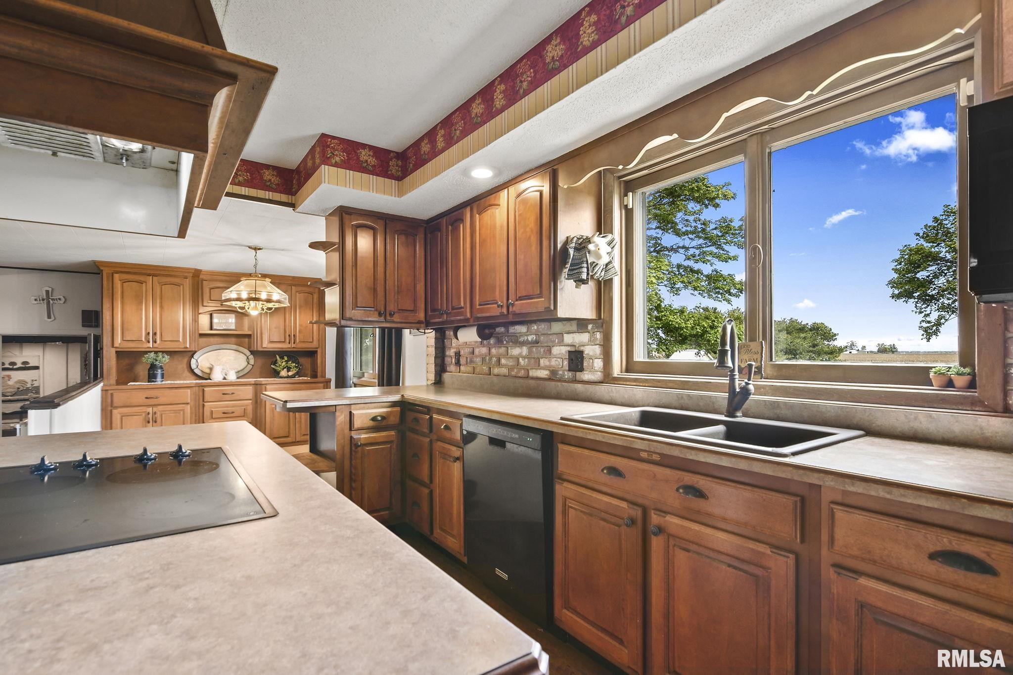 15189 Lead Line Road